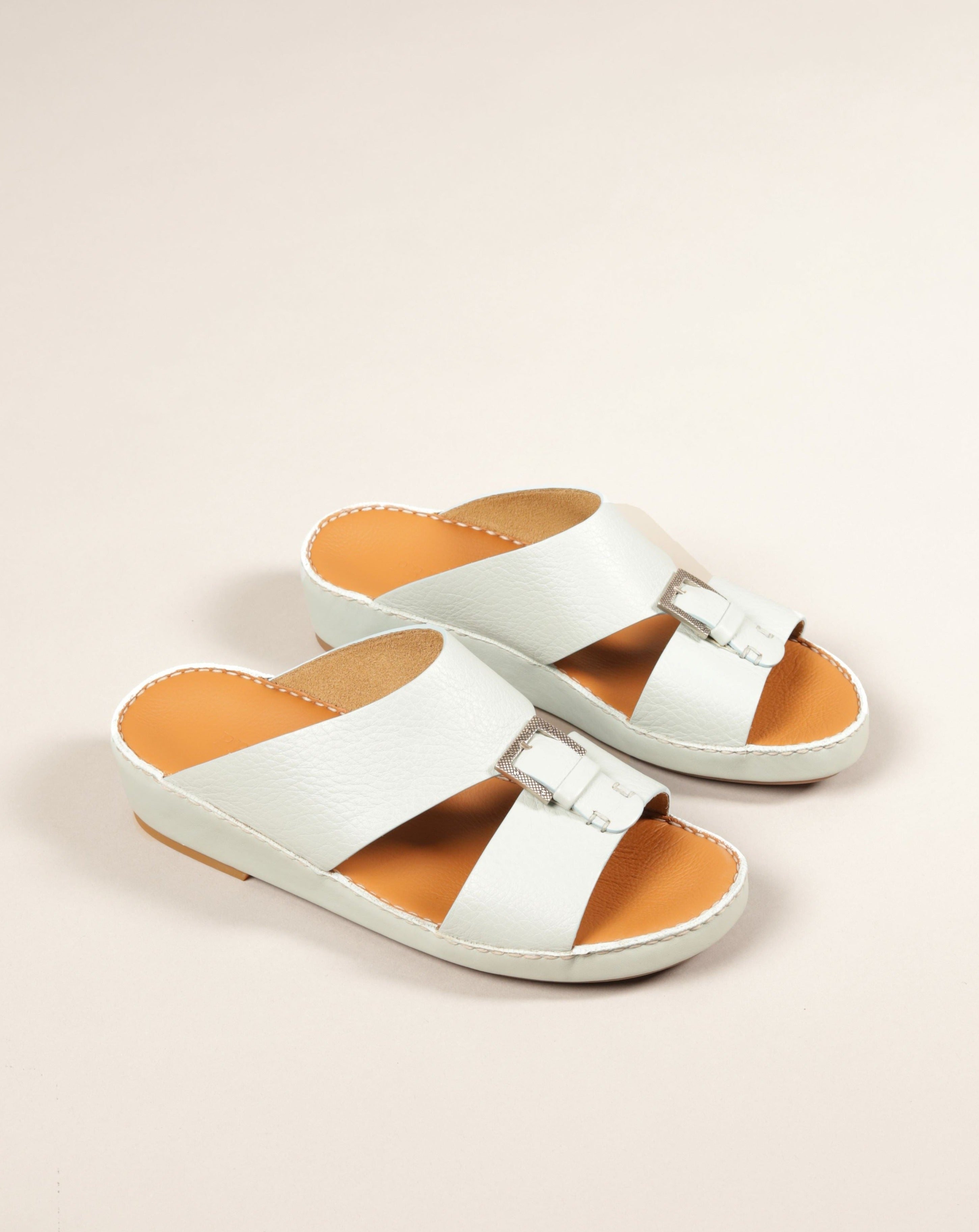 Trotter Model 189 Light Blue