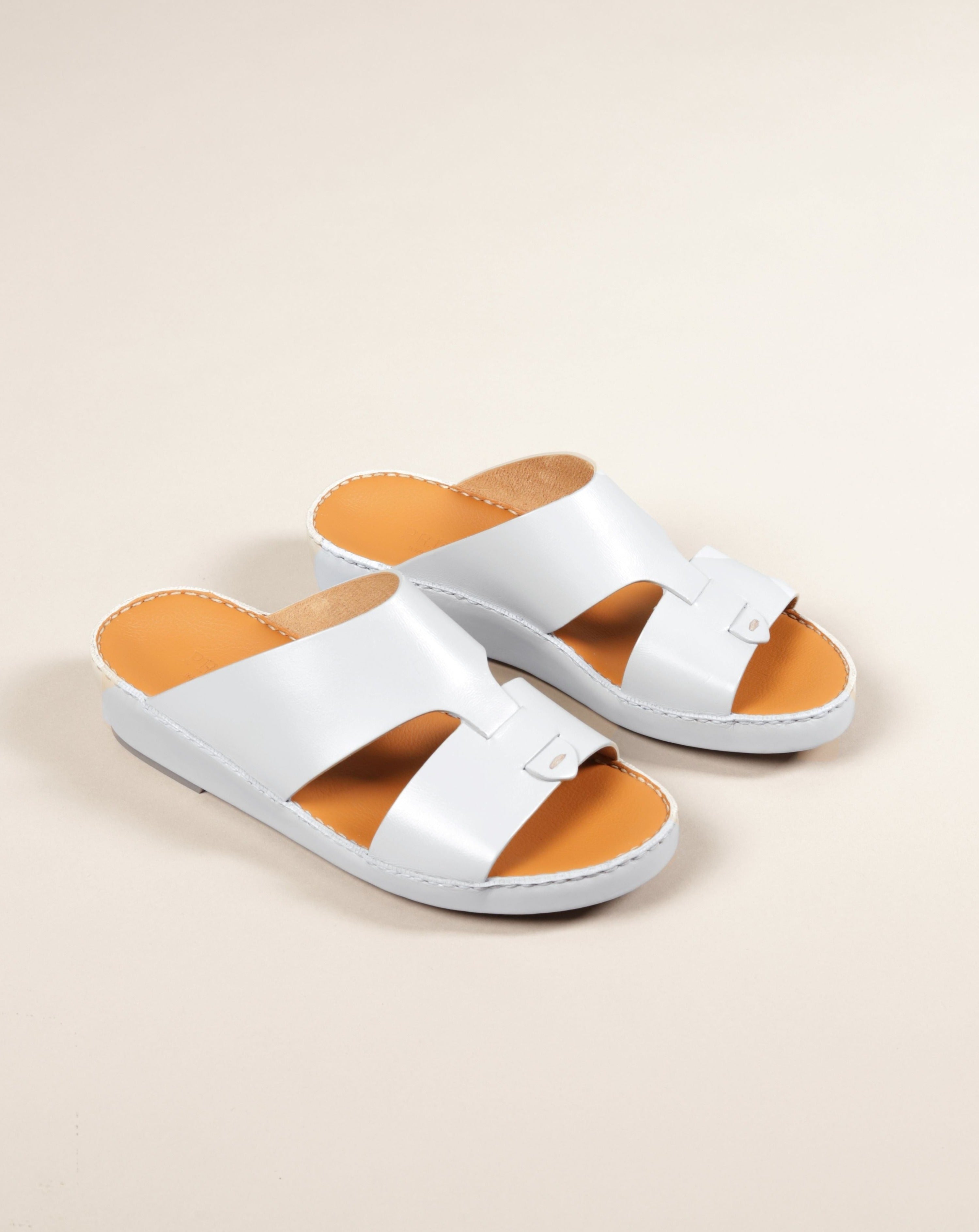 Heritage NC Model 4167 Light Grey