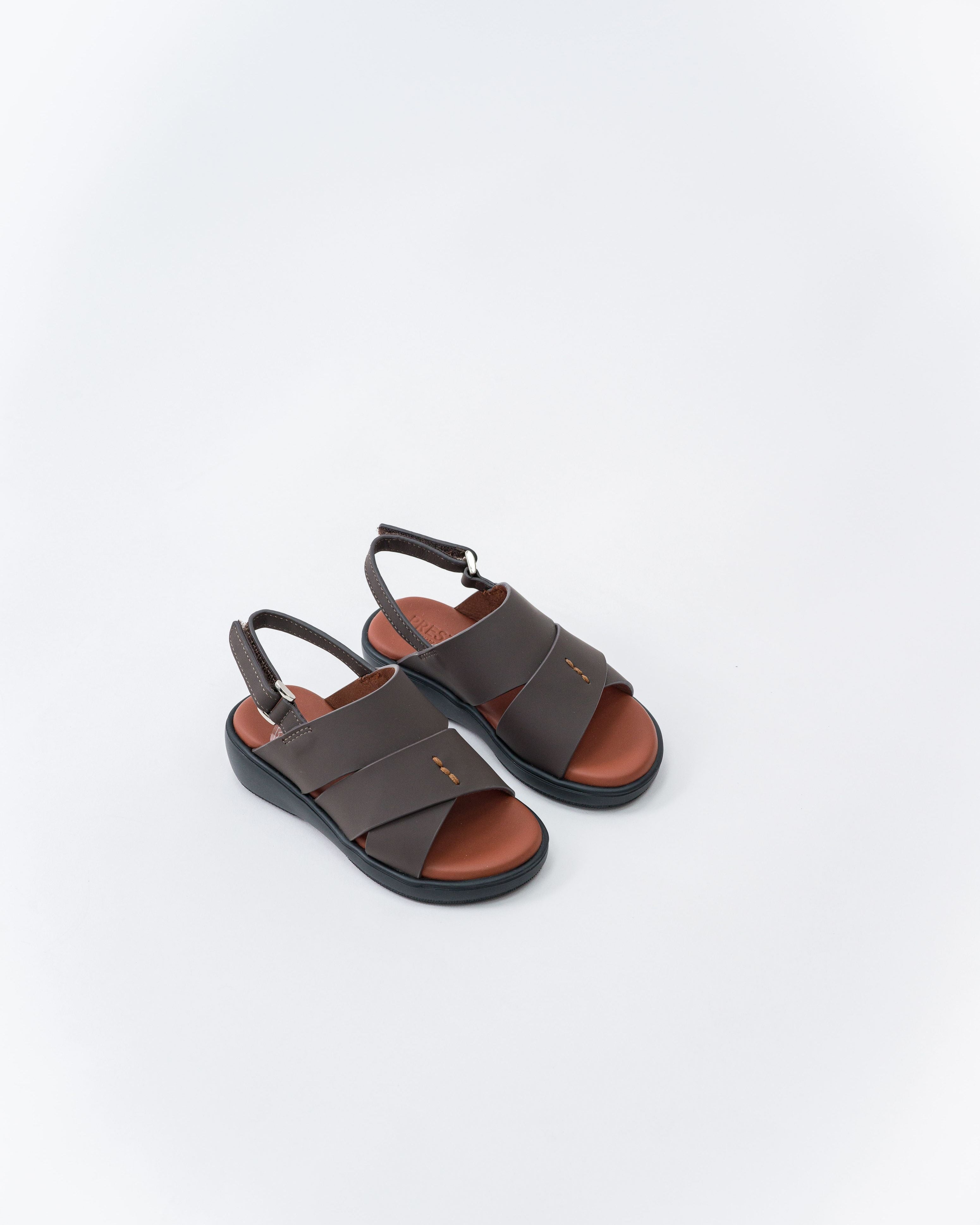 Baby extra light sandals with backstrap