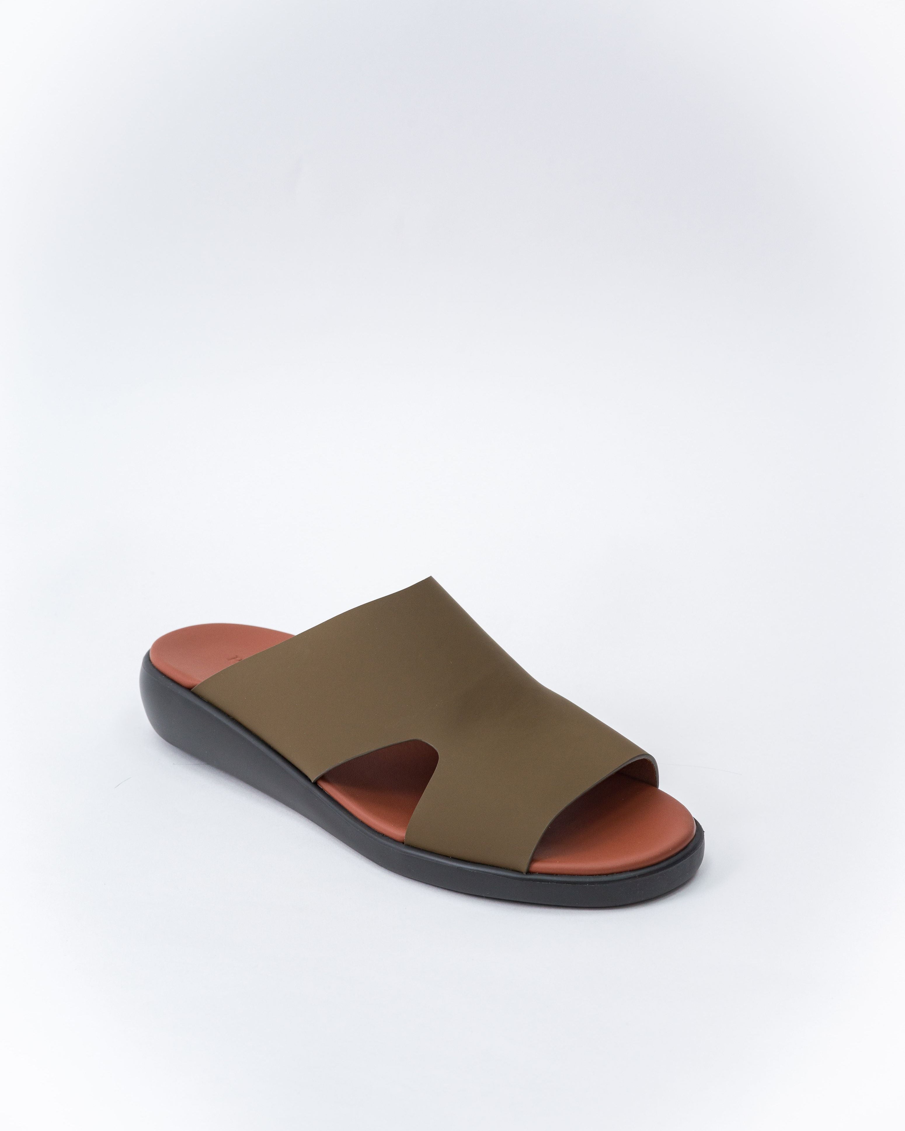 Men extralight sandals