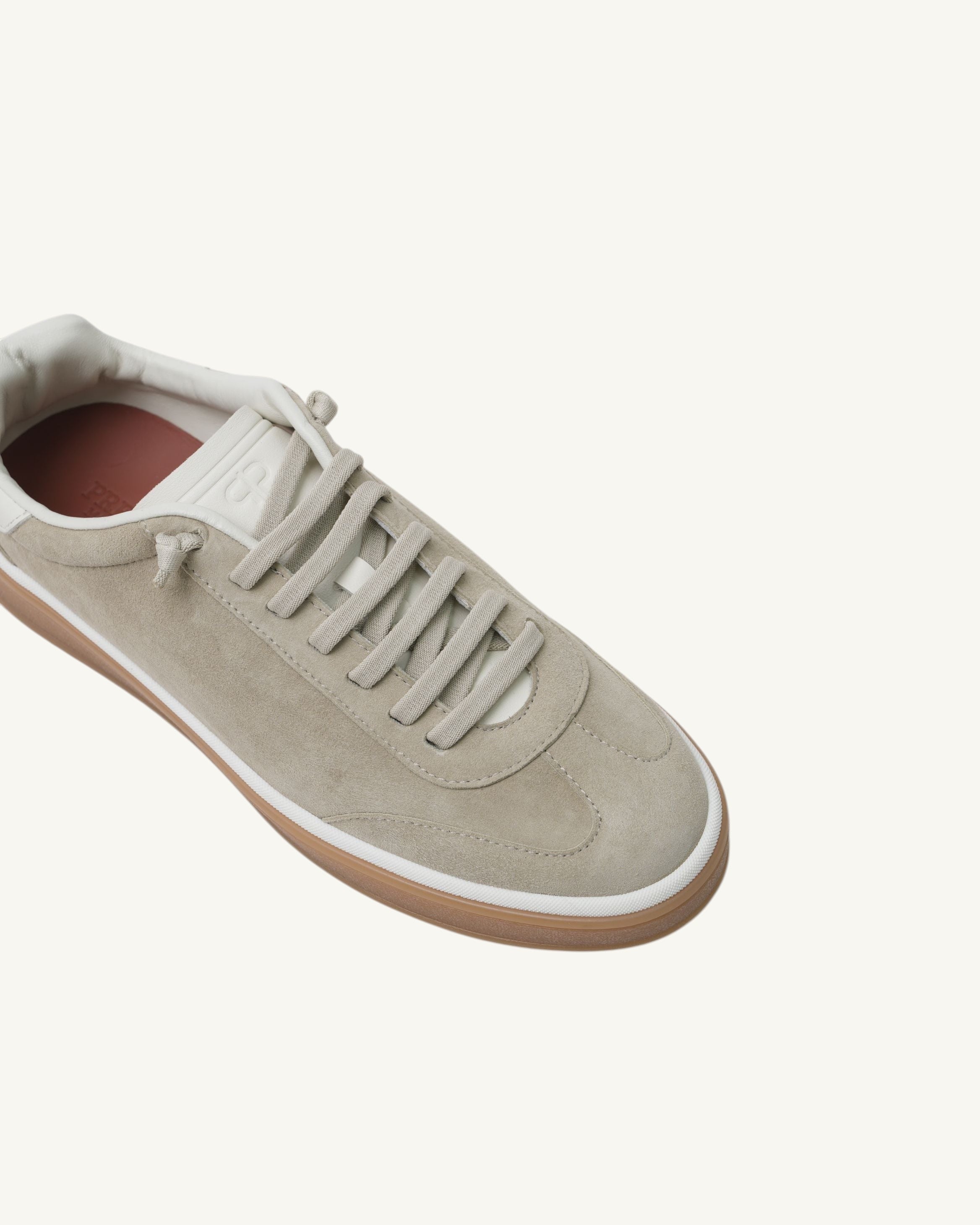 Women Sneaker
