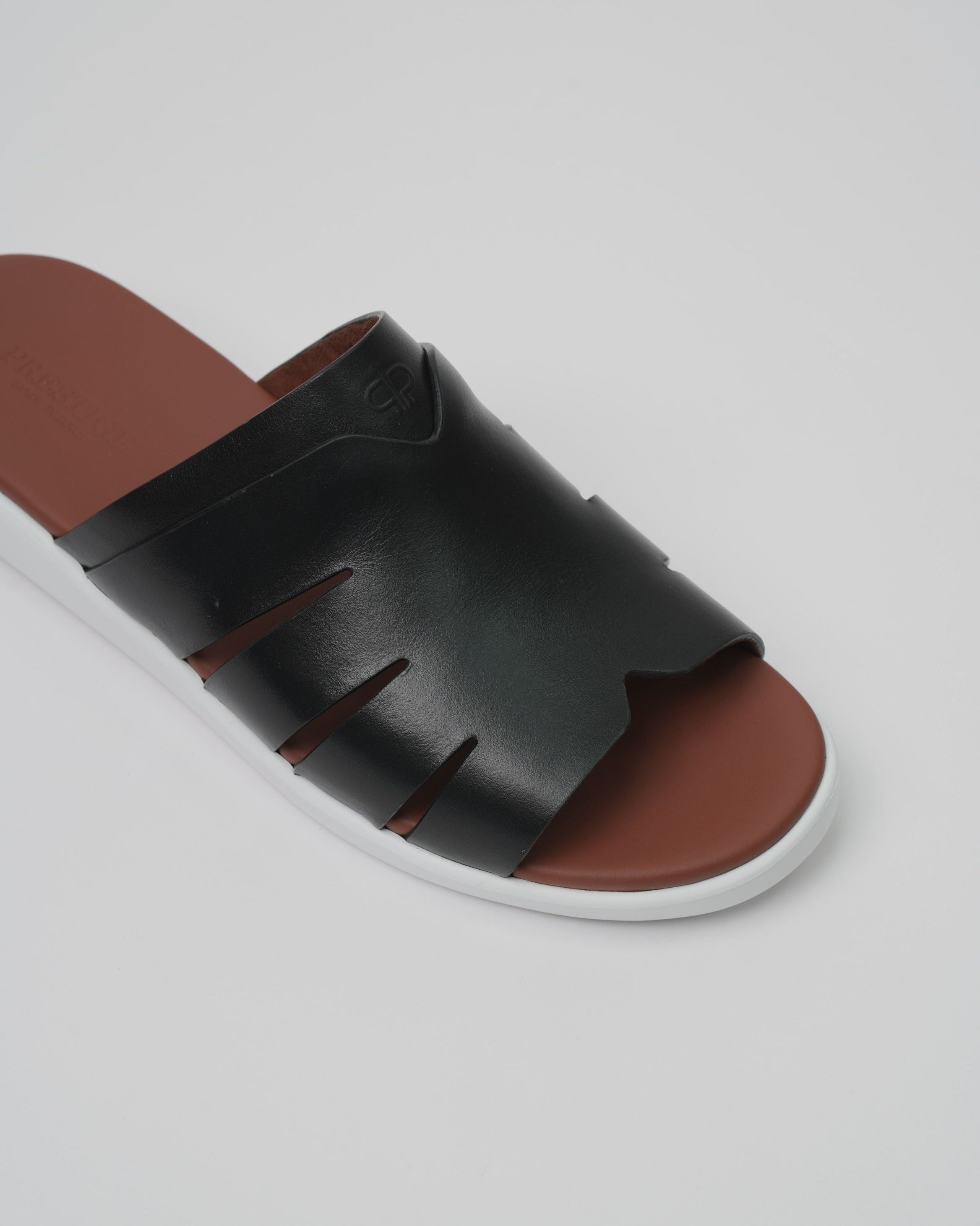 Extra light sandals men