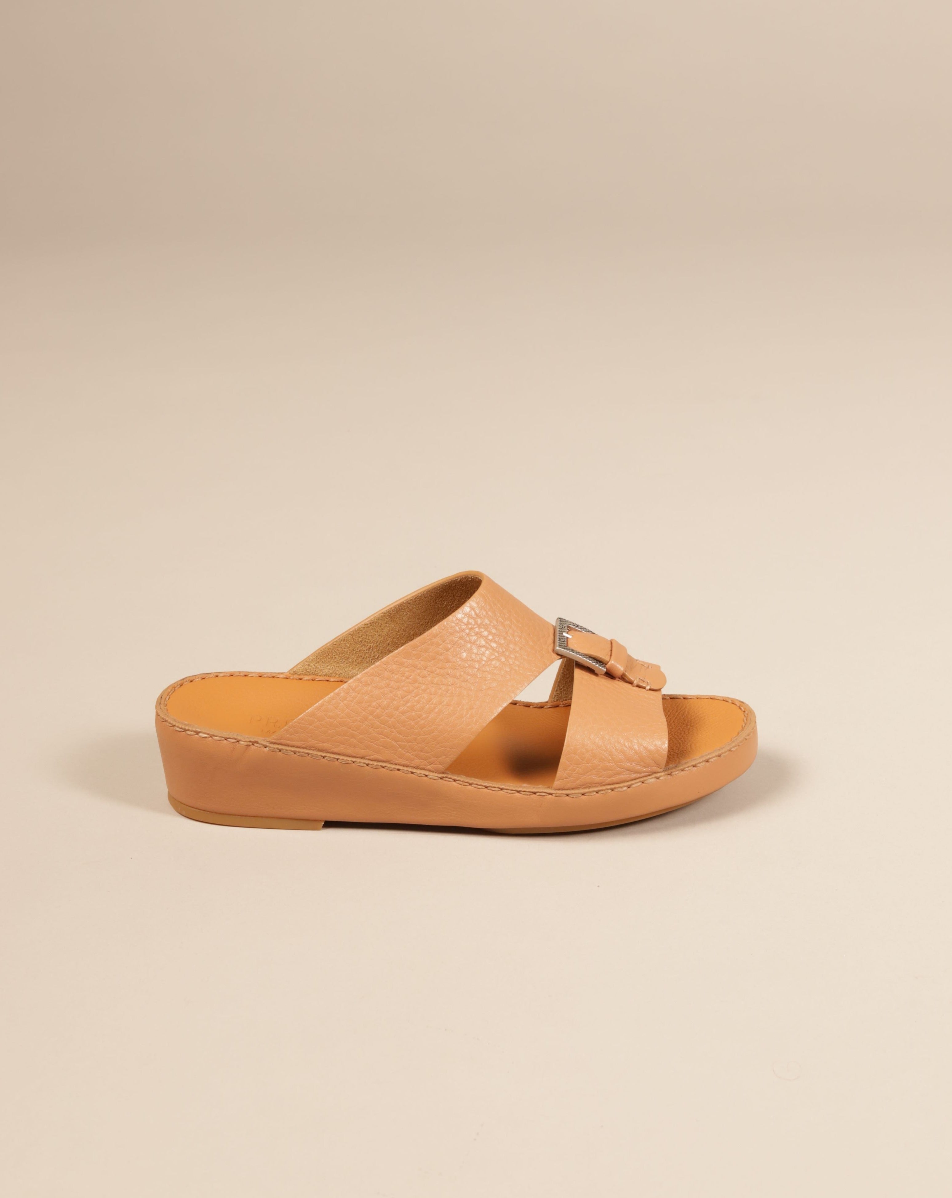 Trotter Model 189 Tan