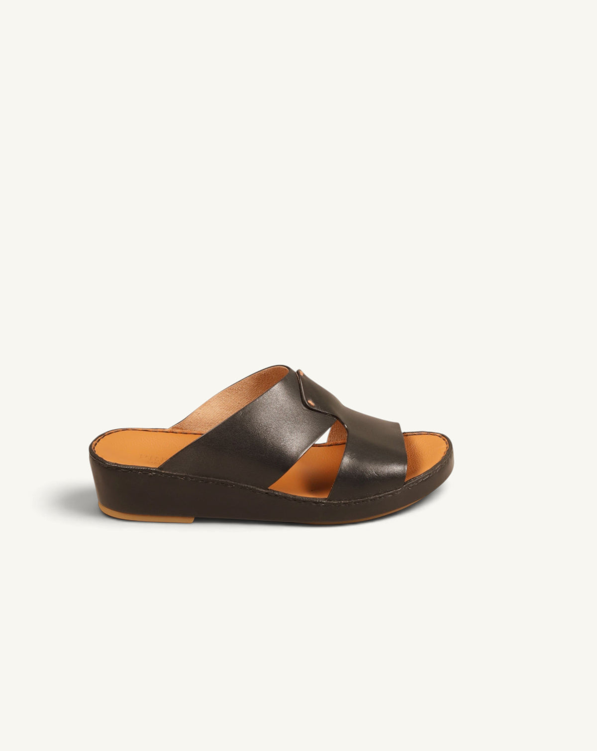 P4168 Heritage NC Black