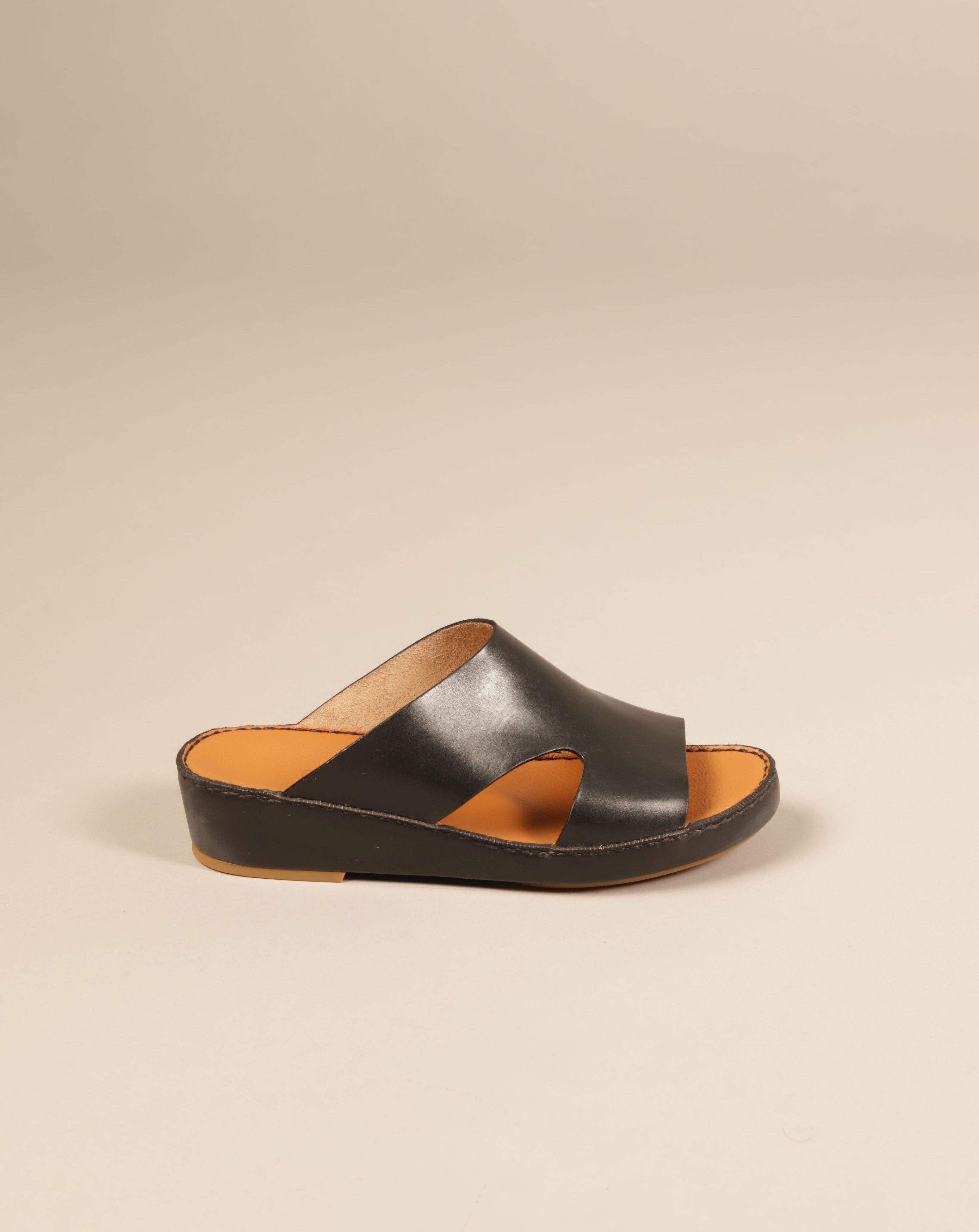 Legend NC Model 4327 Black