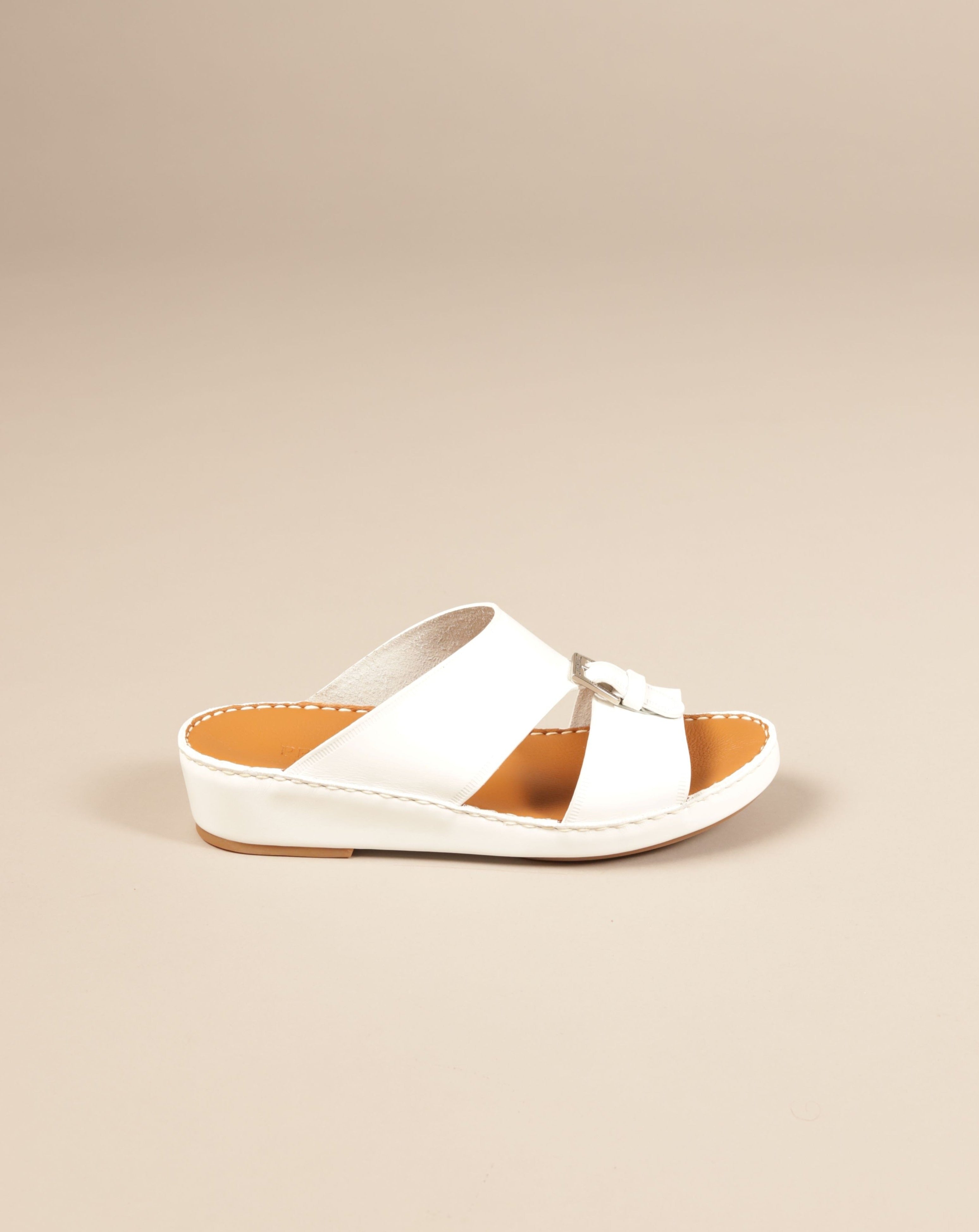 Trotter Model 189 White