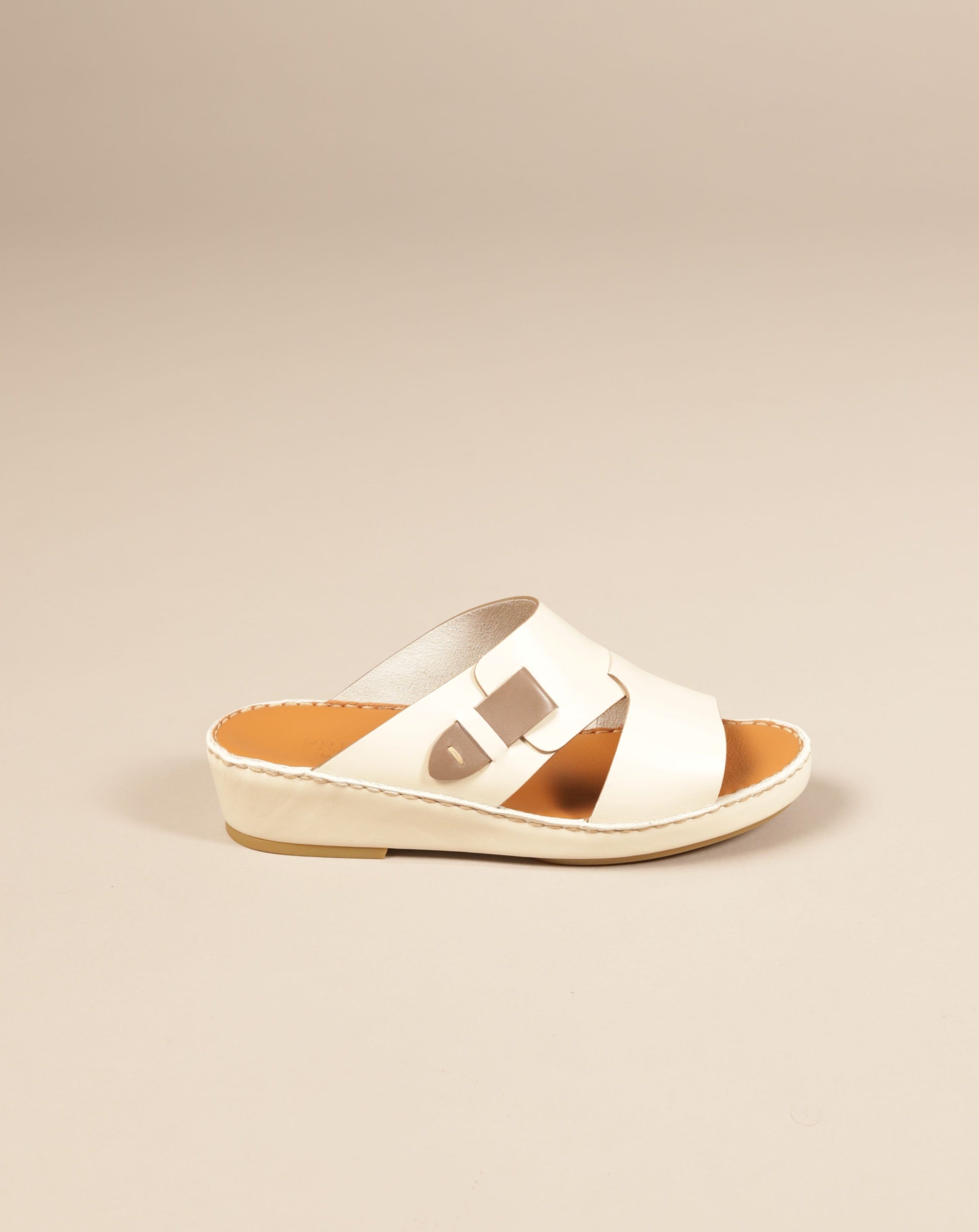 Vintage NC Model 4194 Off White