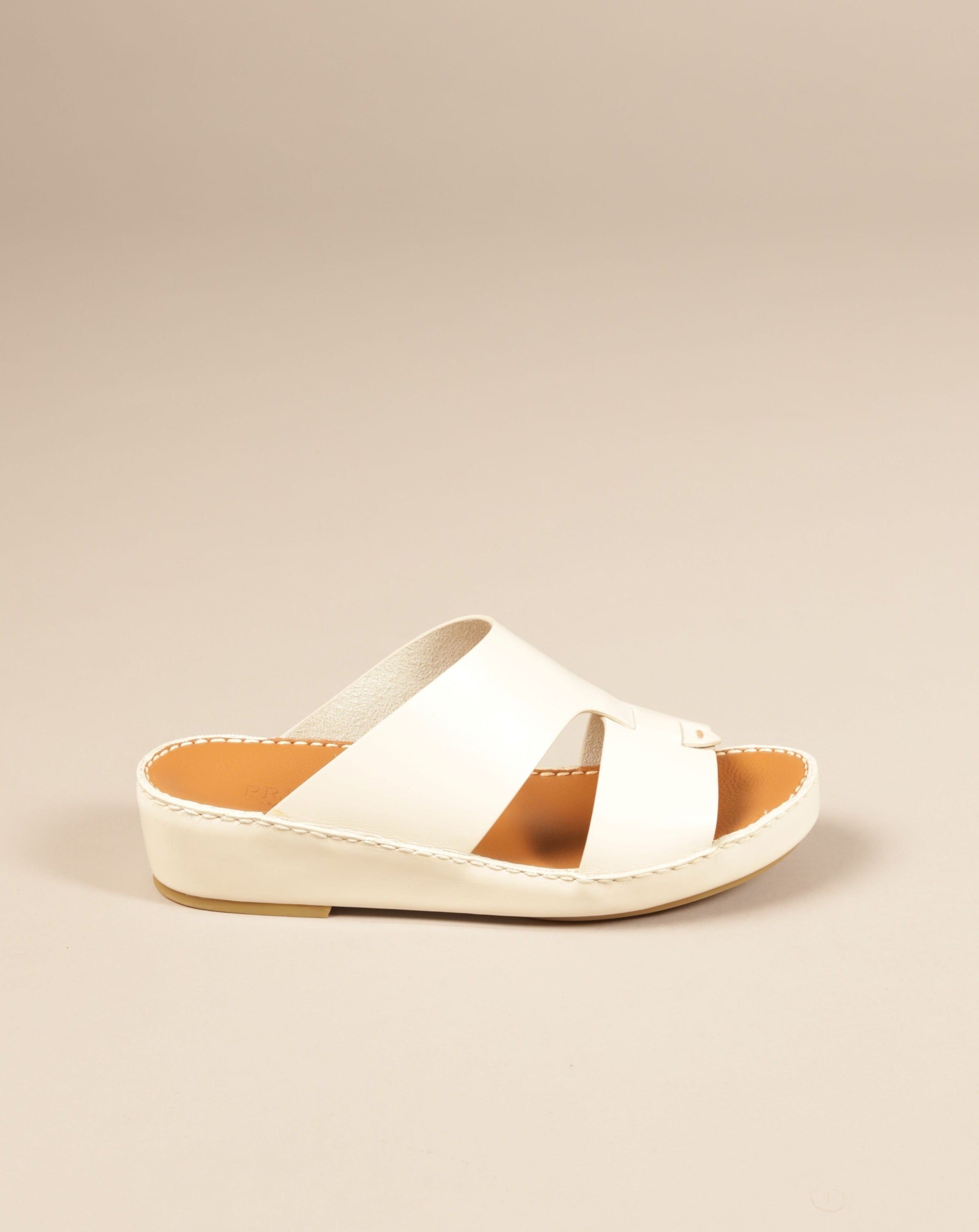 Heritage NC Model 4167 Off White