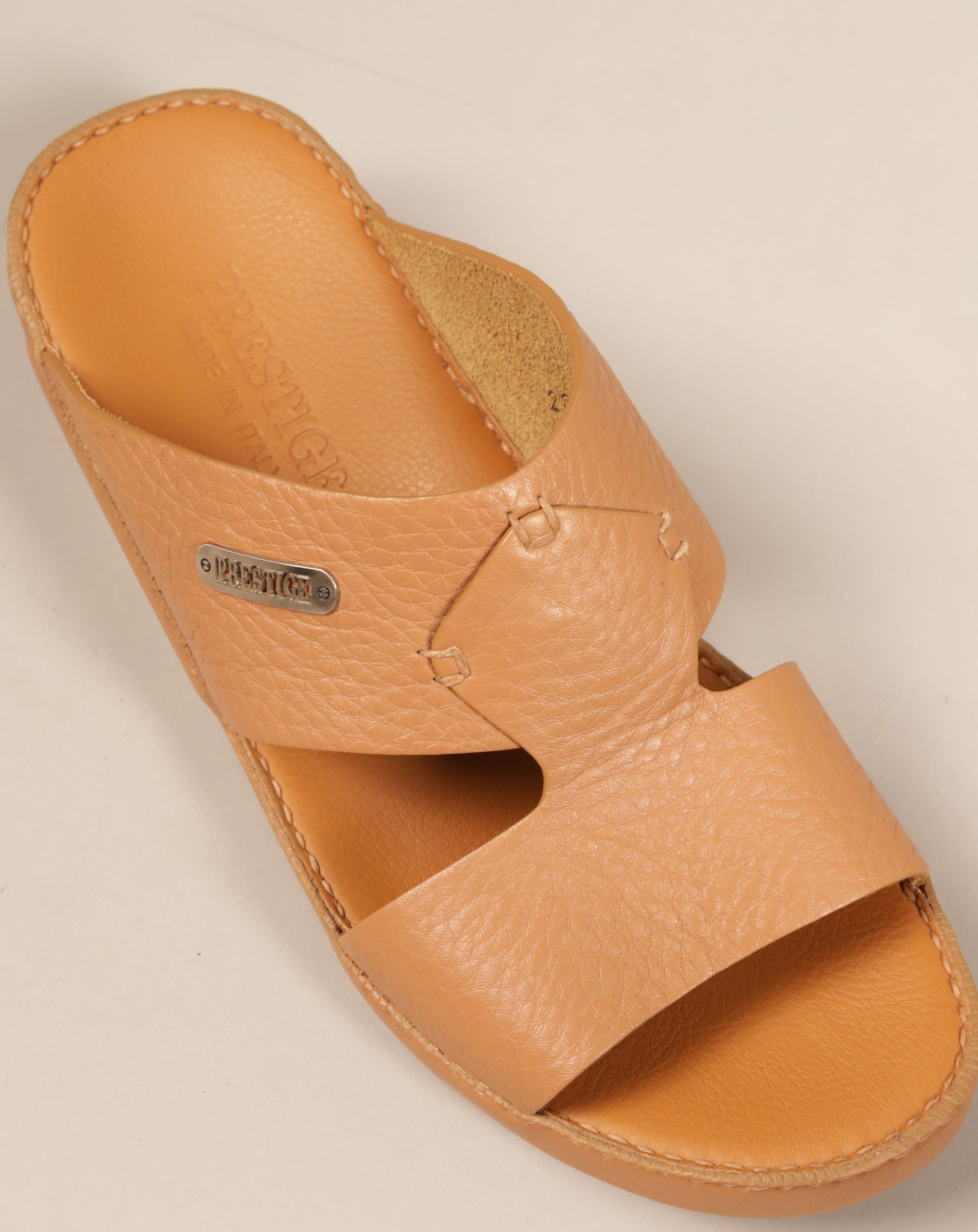 Trotter Model 190 Tan