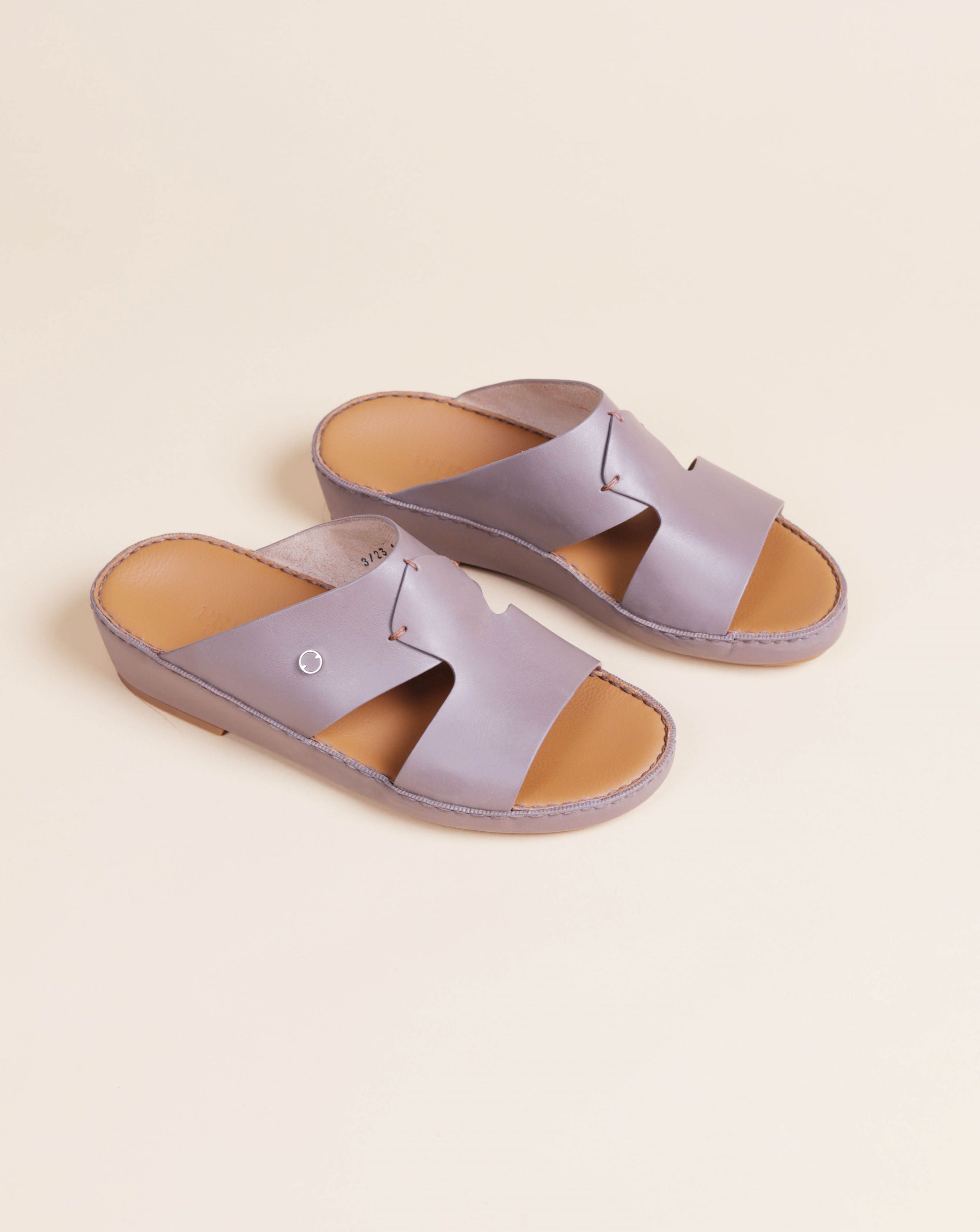 P1177 LEGACY NC TAUPE
