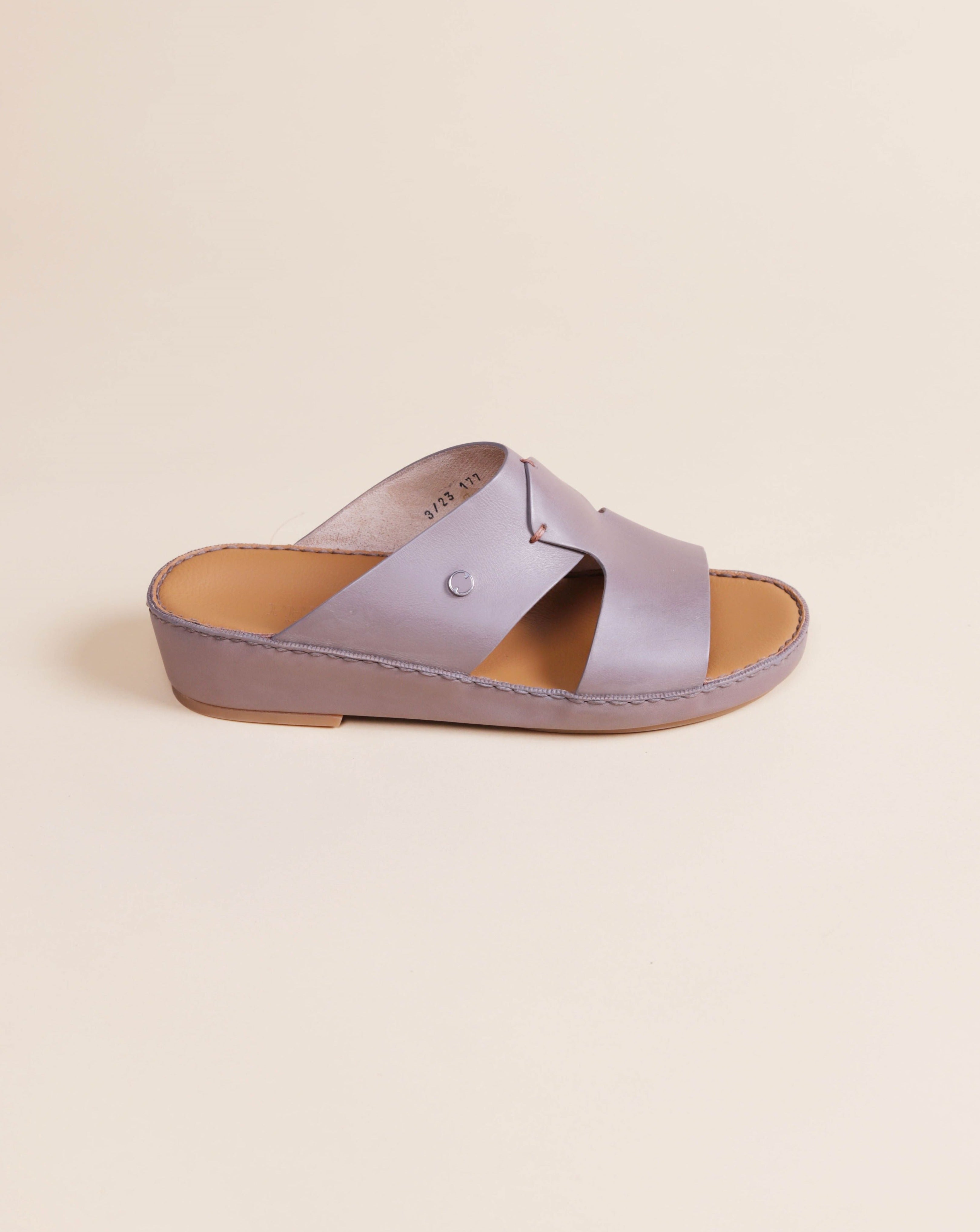 P1177 LEGACY NC TAUPE