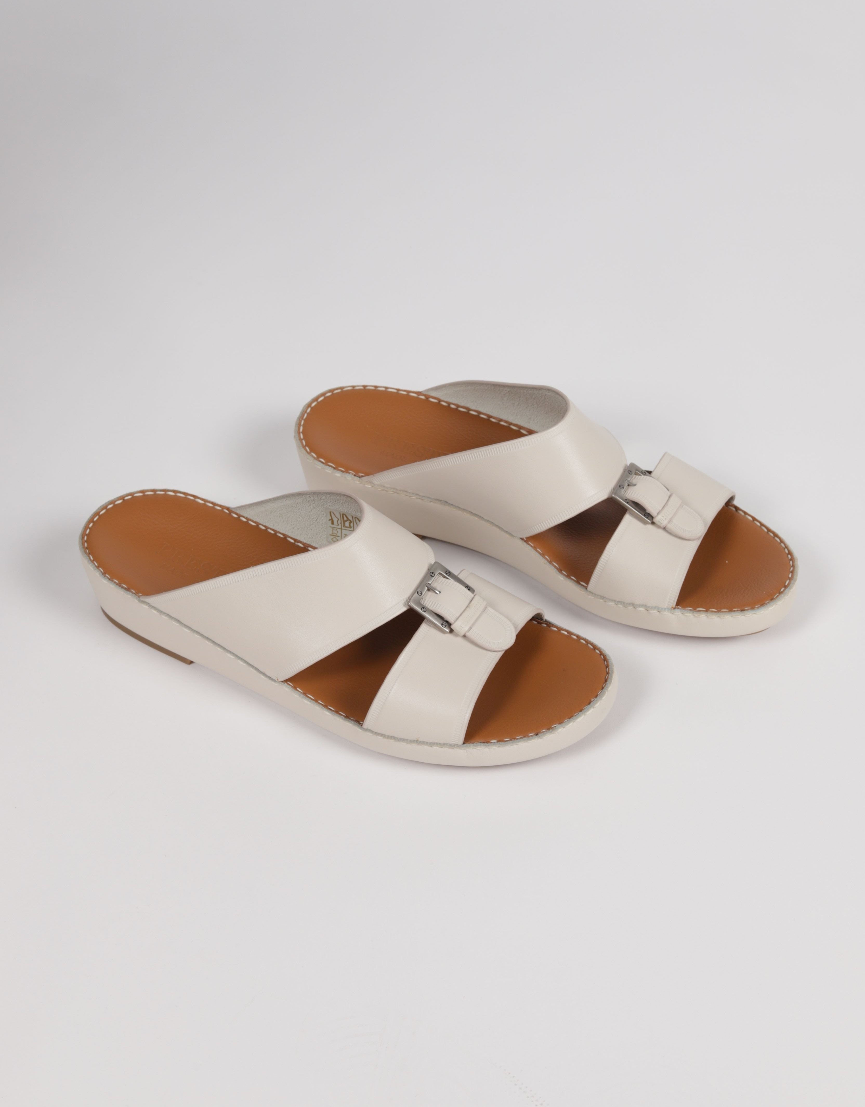 Novo Calf Model 493 Milk