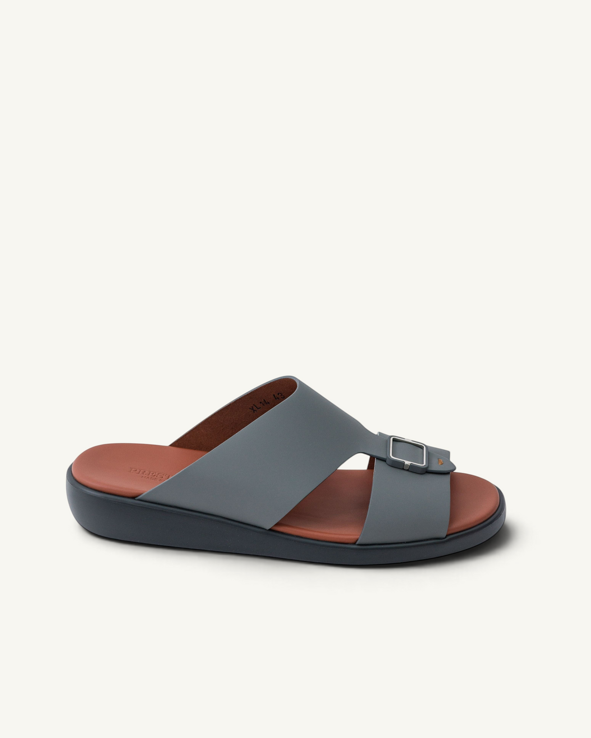 Prestige men's extra light anthracite grey sandals with a buckle detail and brown leather footbed
