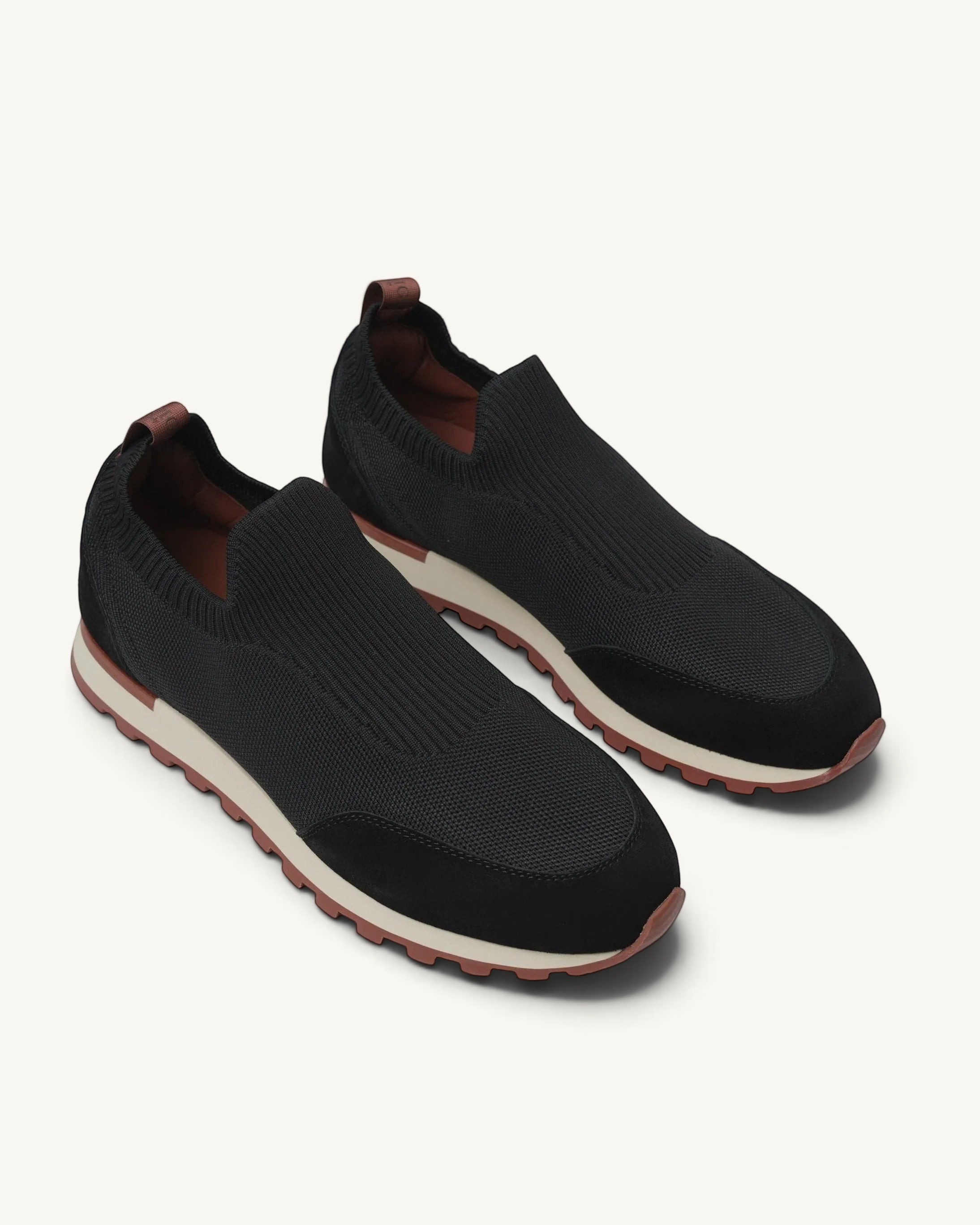 Prestige PS-U5365 Flexy Lux active runners in black knit fabric with suede accents and a two-tone lugged sole.