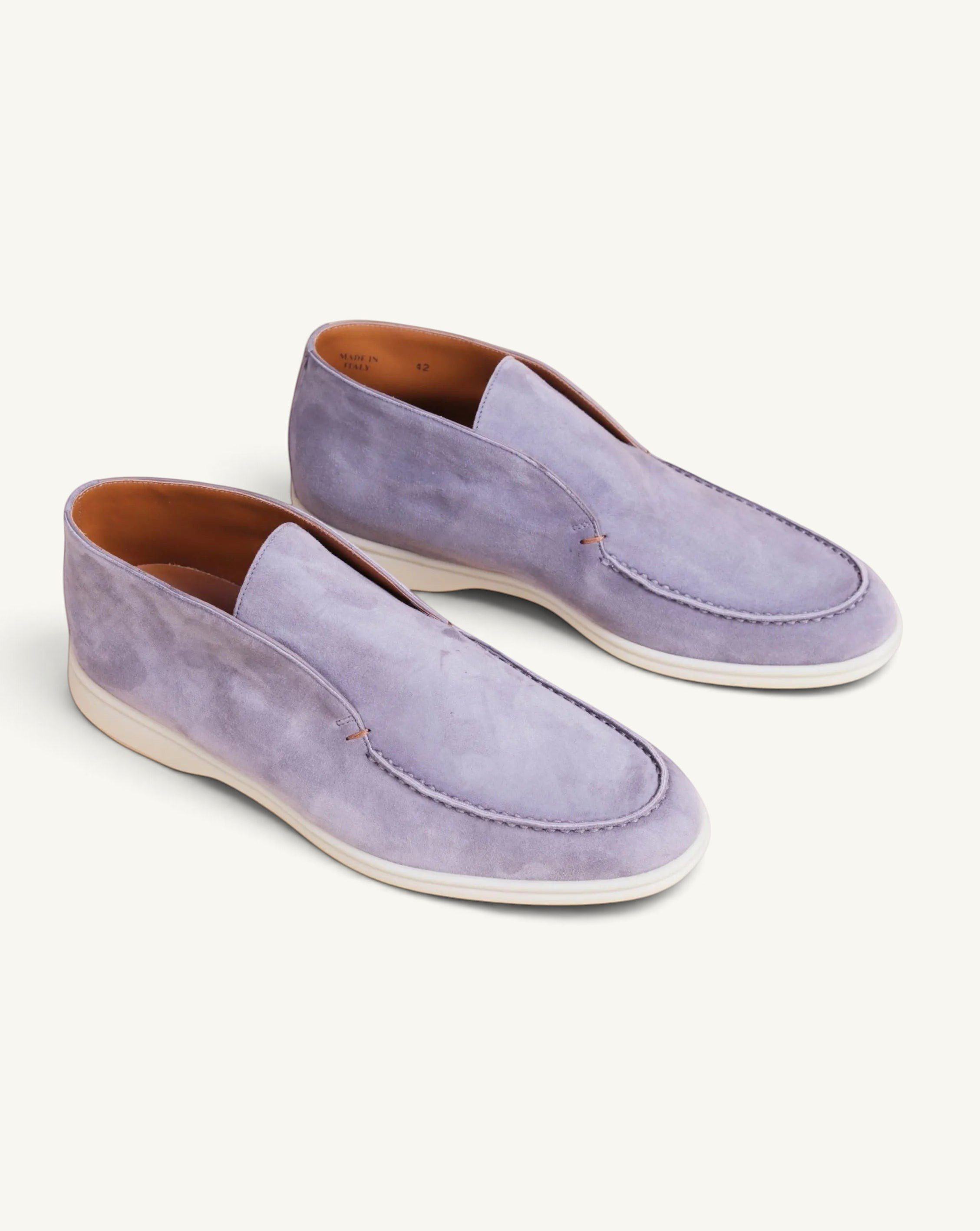 Prestige PSL092S ankle boots in grey suede with a slip-on design and white rubber soles.