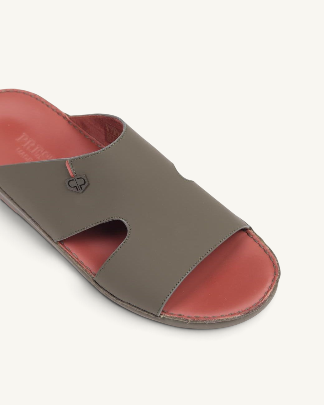 Prestige P3364 ELITE LUX MATT olive leather slide sandal with a red cushioned insole and metallic logo detail.