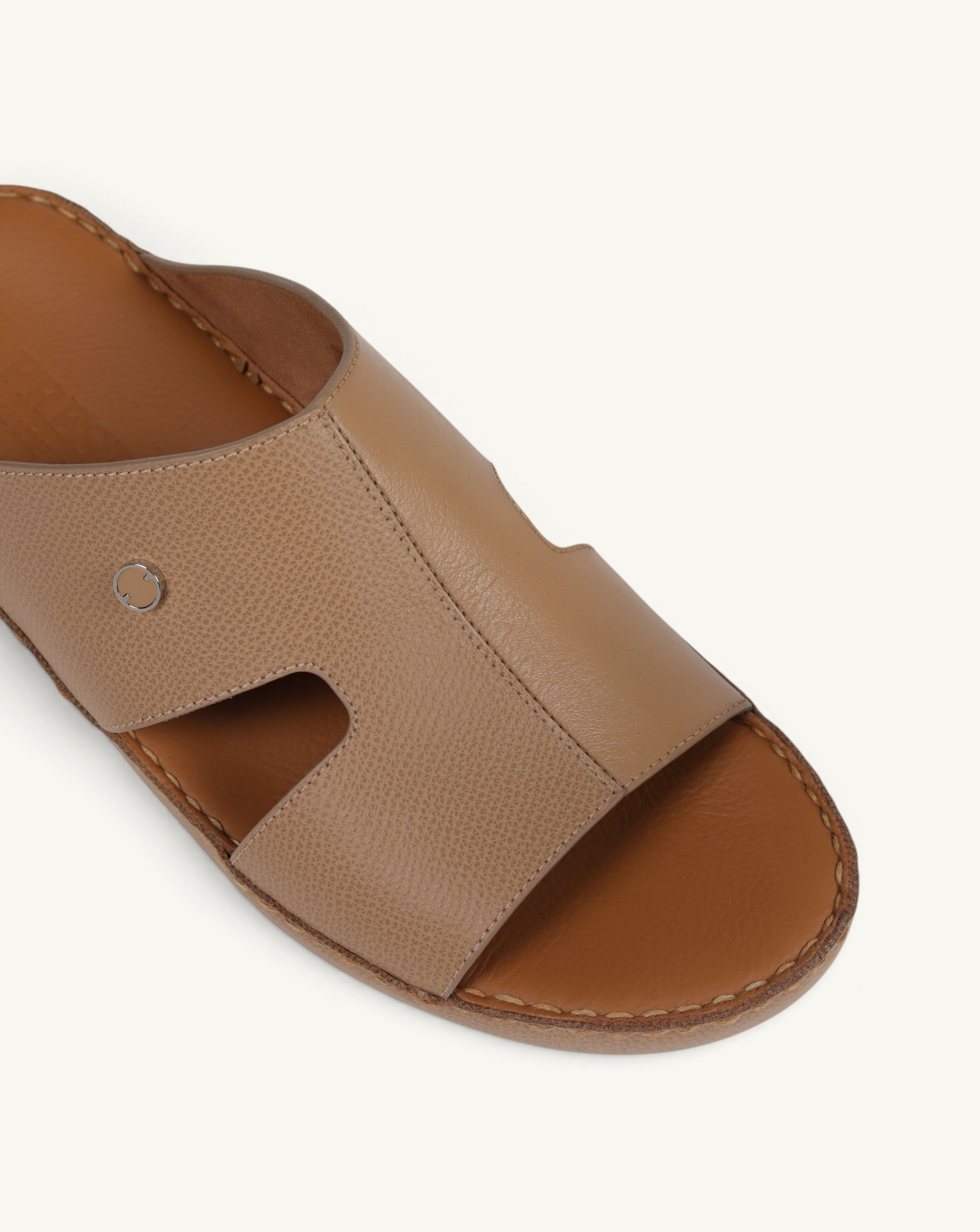 Prestige Portofino Goteborg slide sandals in cappuccino nappa leather with a textured finish and silver logo detail