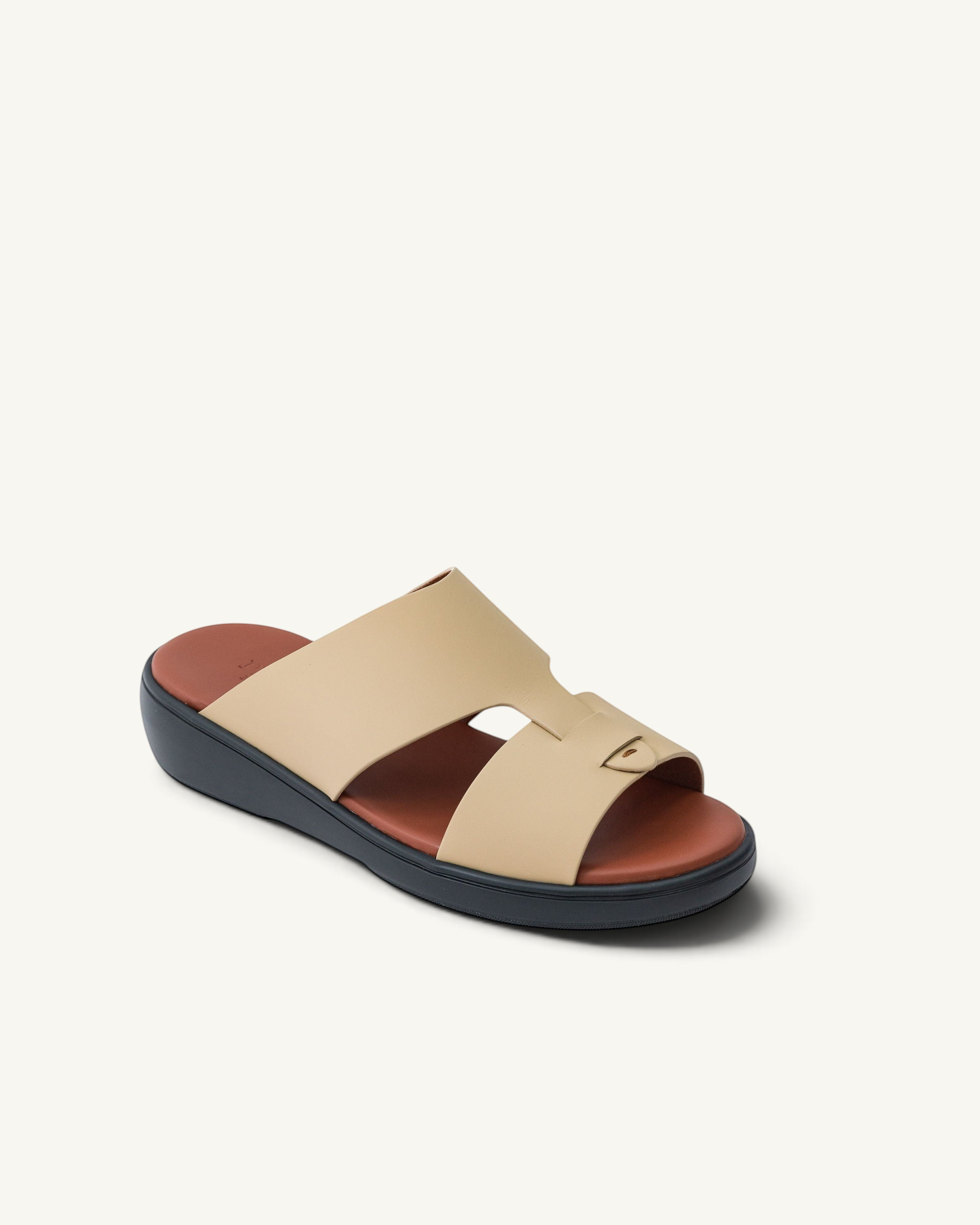 Prestige XL Classic sandals in taupe gommato leather with a comfortable dark brown footbed and sole.