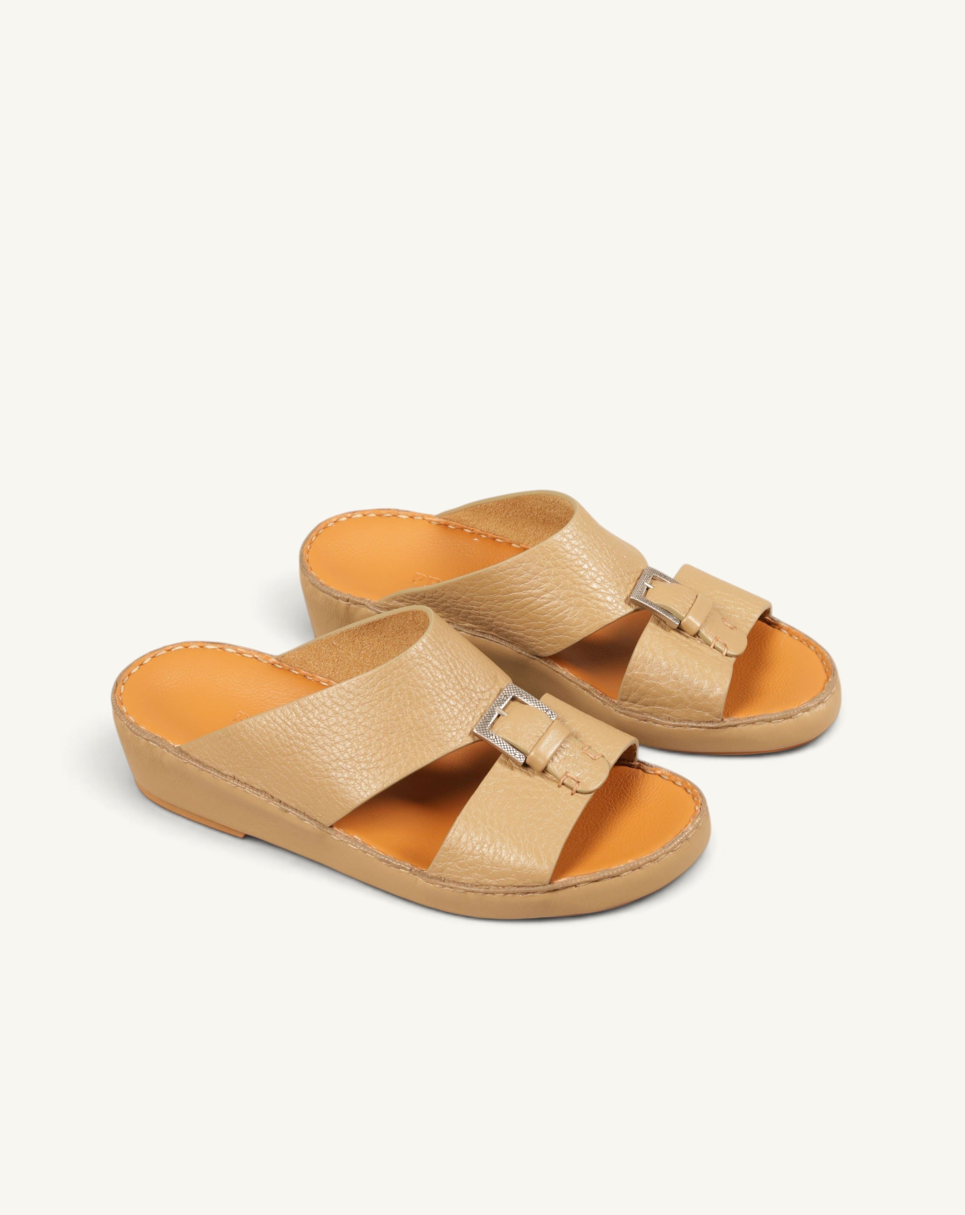 Trotter Model 189 Sharon Beige