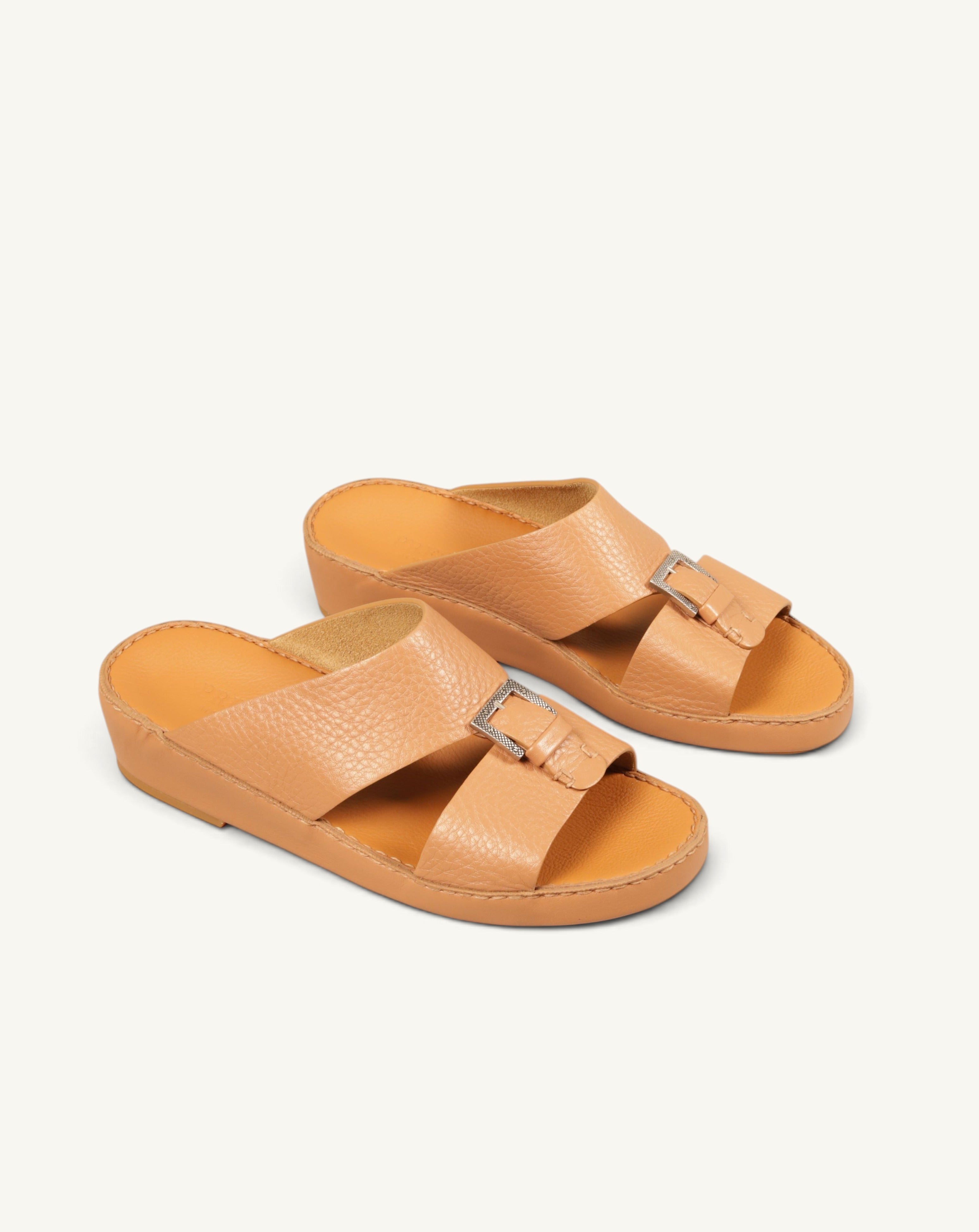 Trotter Model 189 Tan