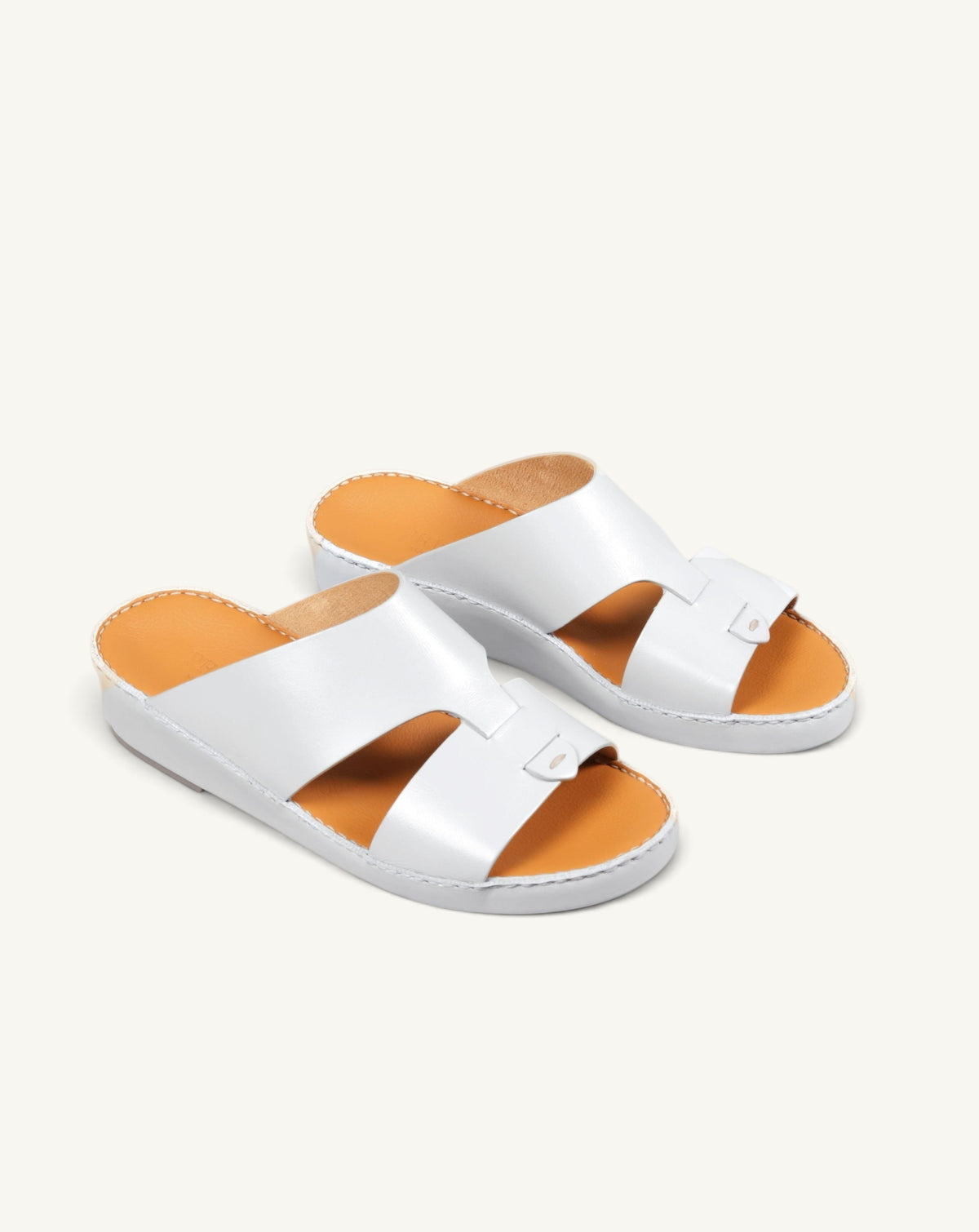 P4167 Heritage NC Light Grey