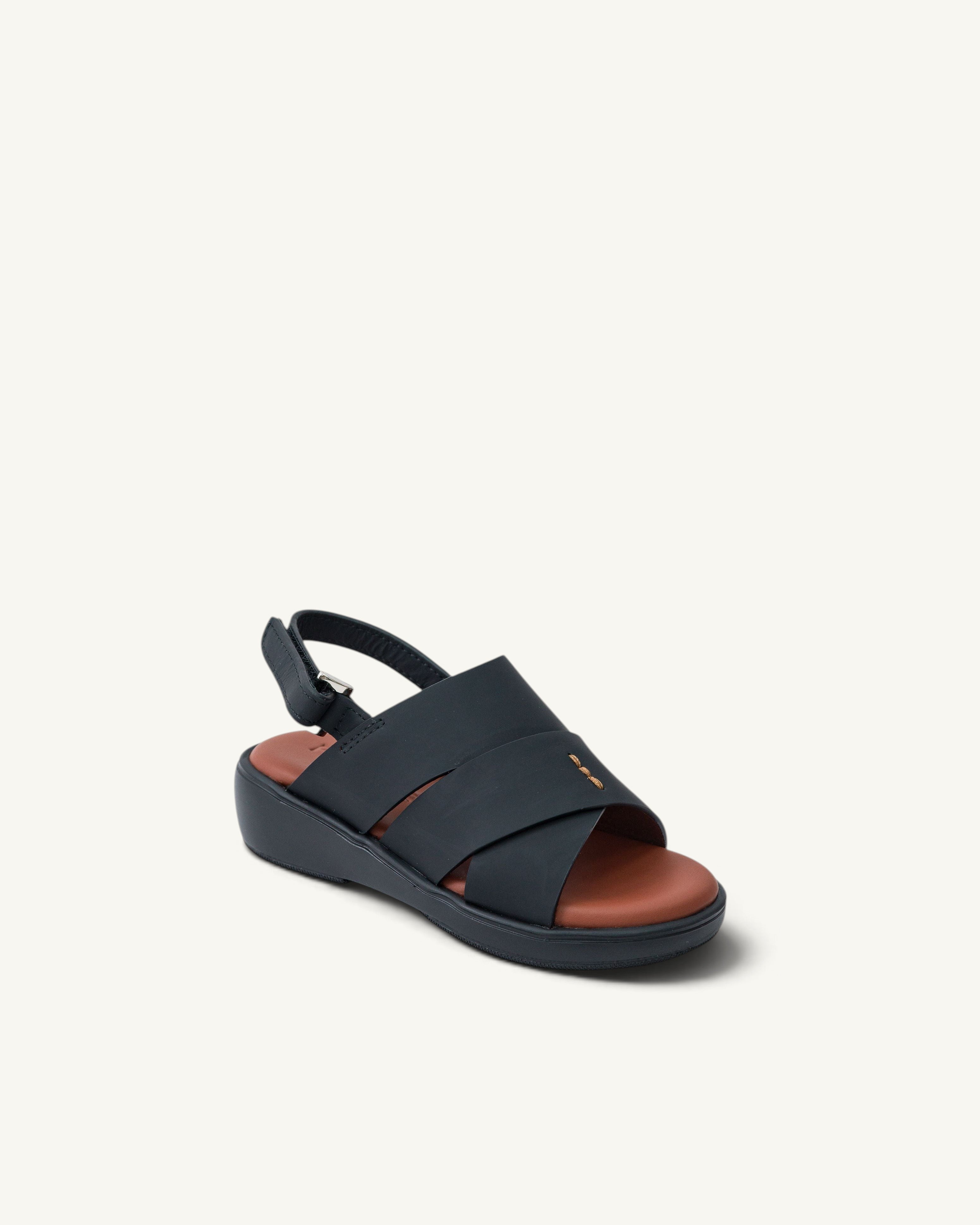 Baby extra light sandals with backstrap