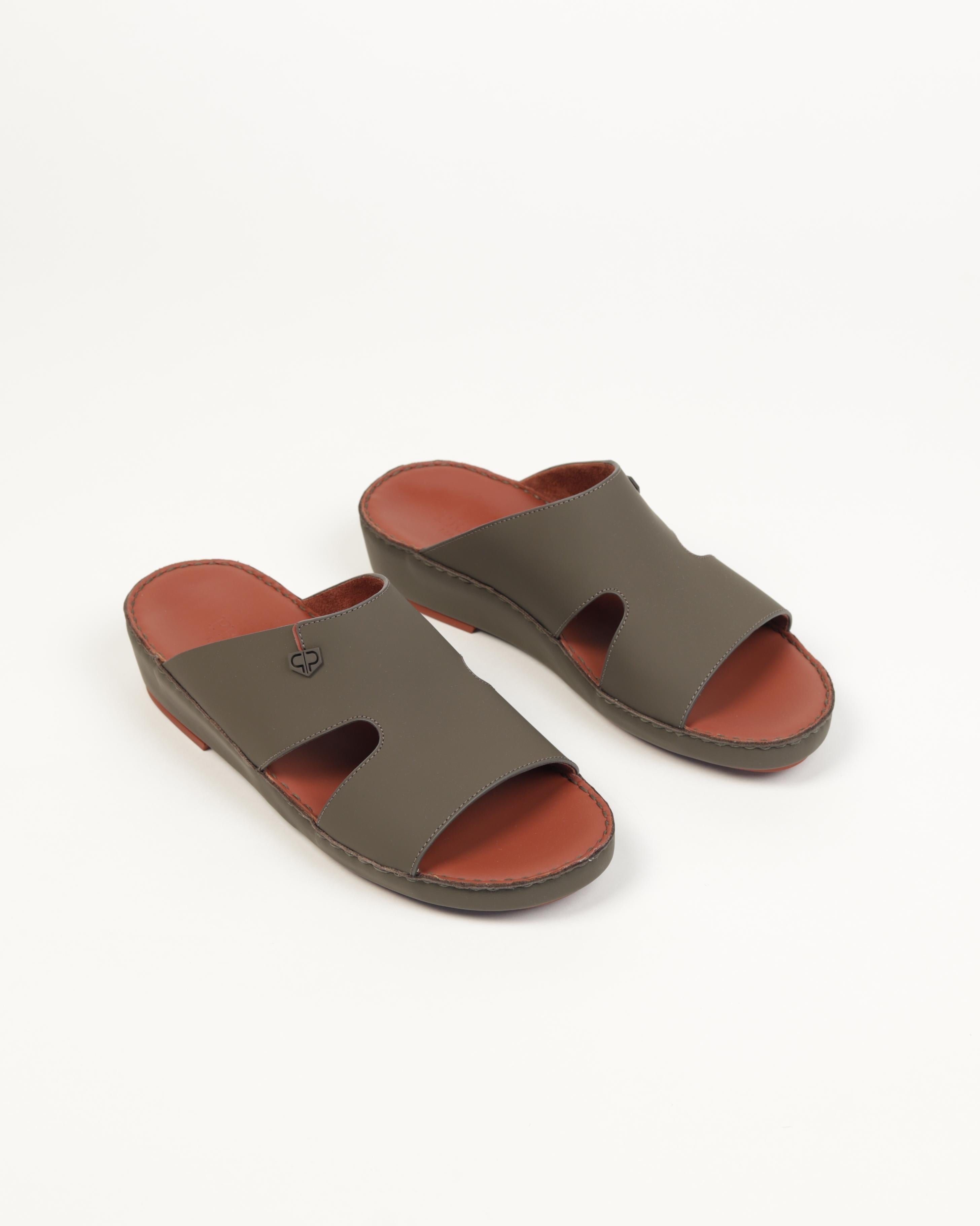 Premium men's sandals in the UAE, crafted from genuine Italian and natural leather.