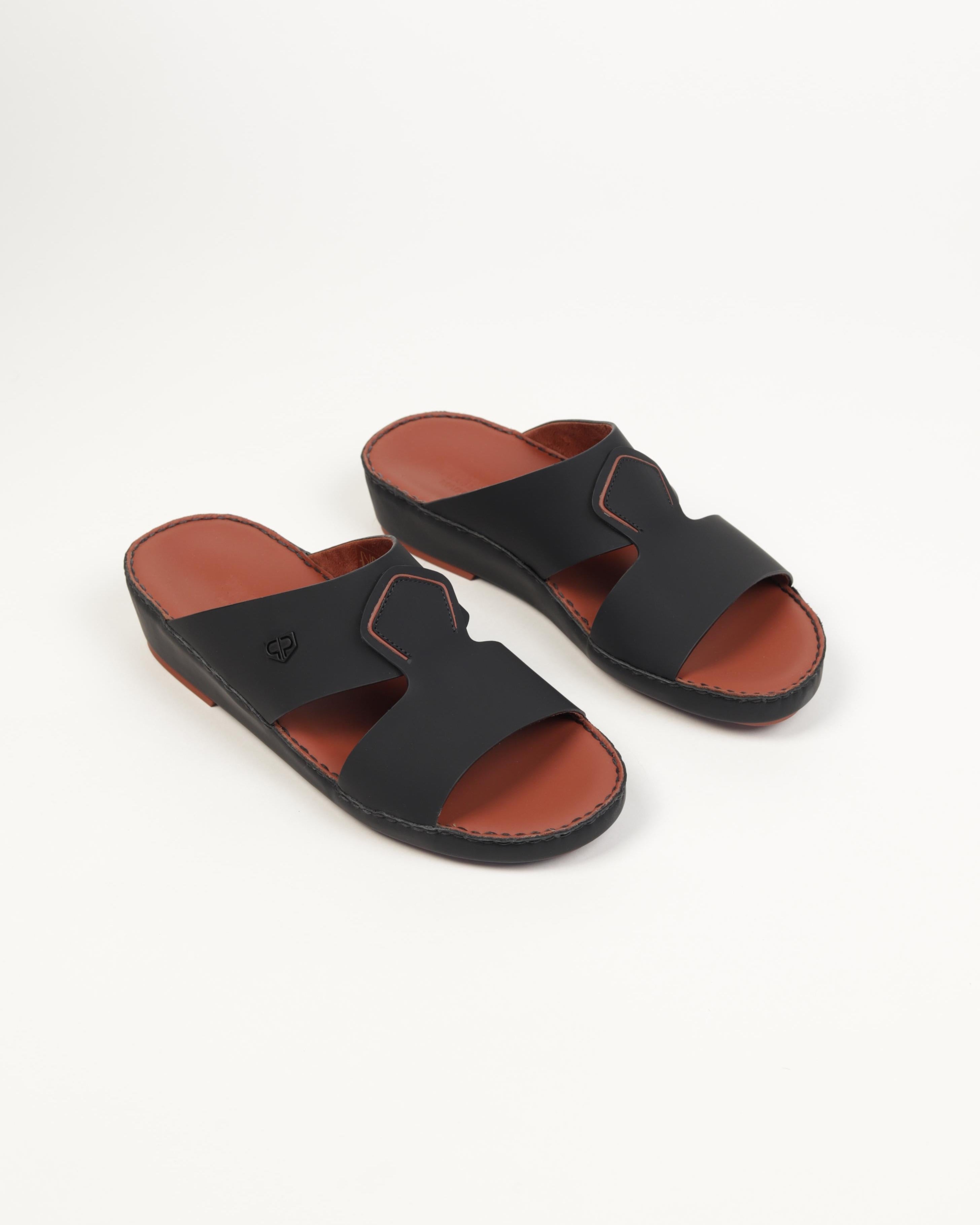 Premium men's sandals in the UAE, crafted from genuine Italian and natural leather.