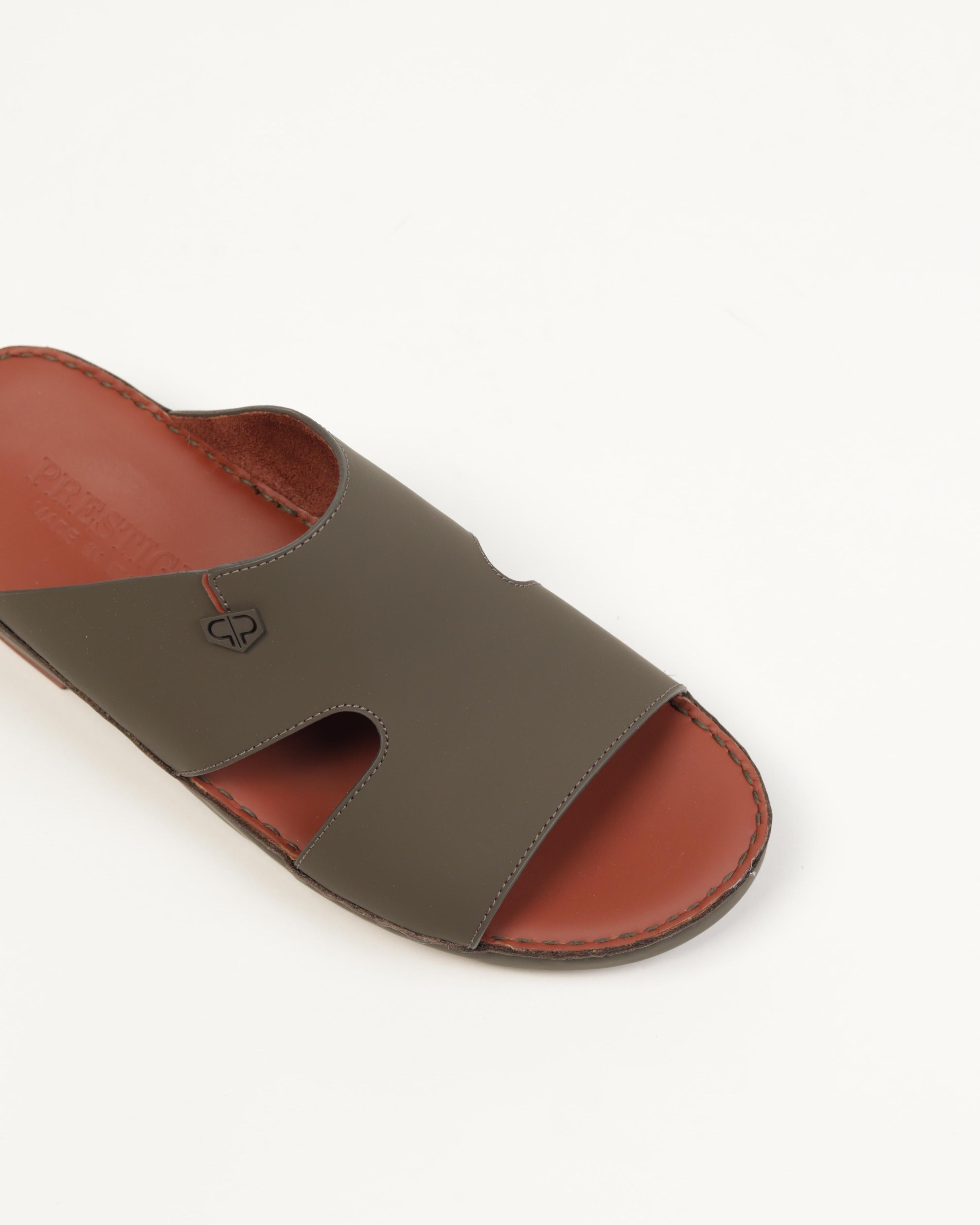 Premium men's sandals in the UAE, crafted from genuine Italian and natural leather.