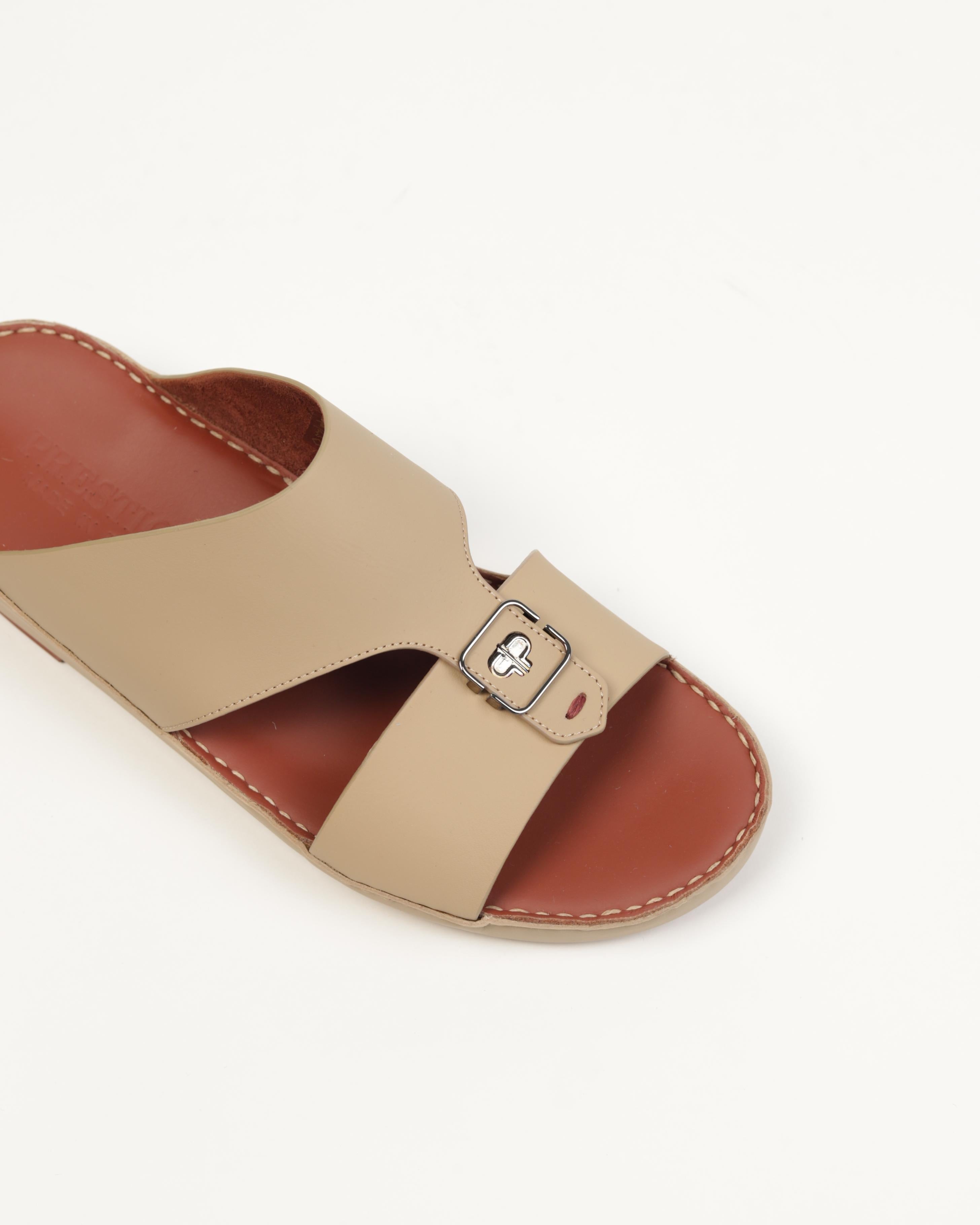 Premium men's sandals in the UAE, crafted from genuine Italian and natural leather.