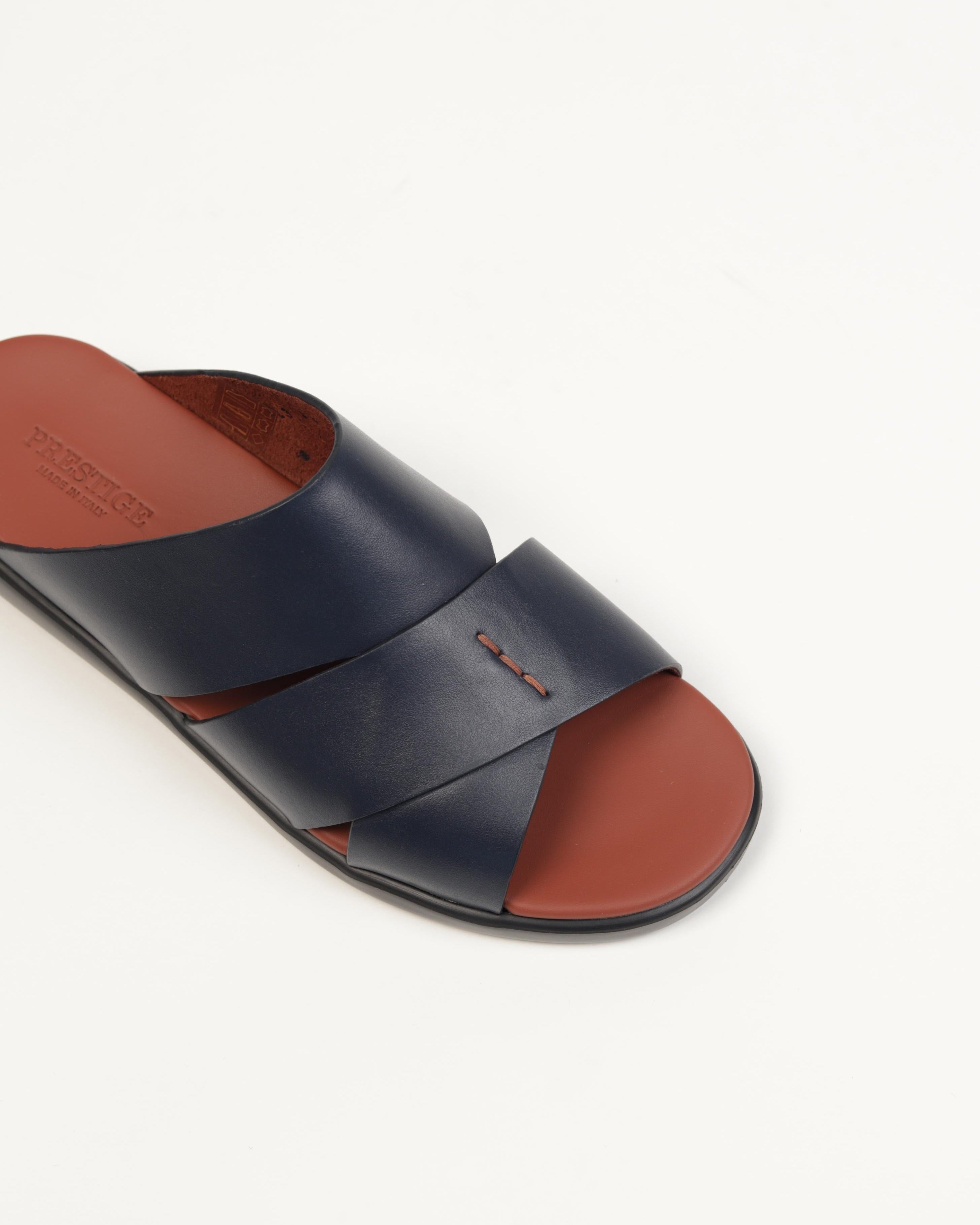 Premium men's sandals in the UAE, crafted from genuine Italian and natural leather.