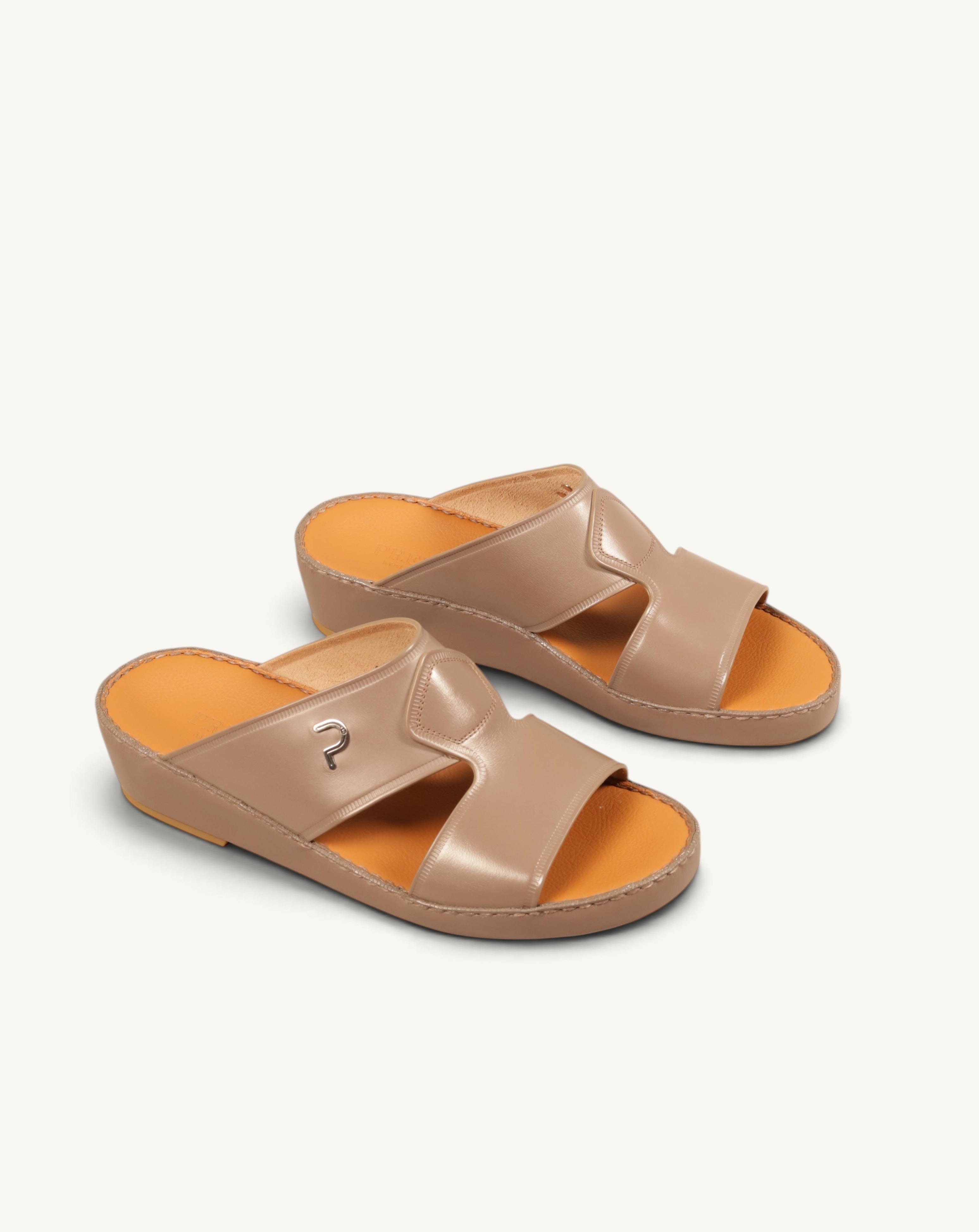 Novo Calf Model 177 Taupe