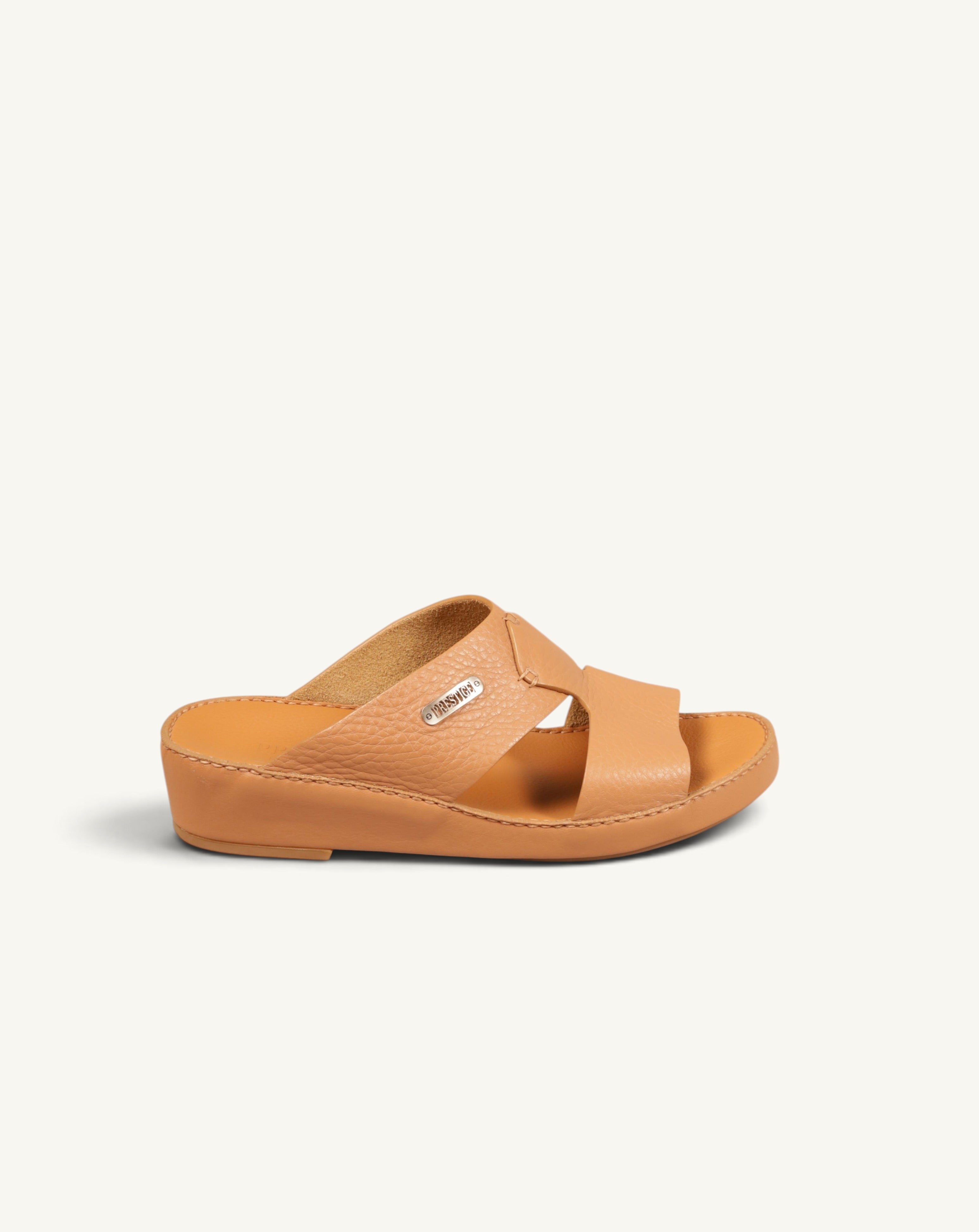 Trotter Model 190 Tan