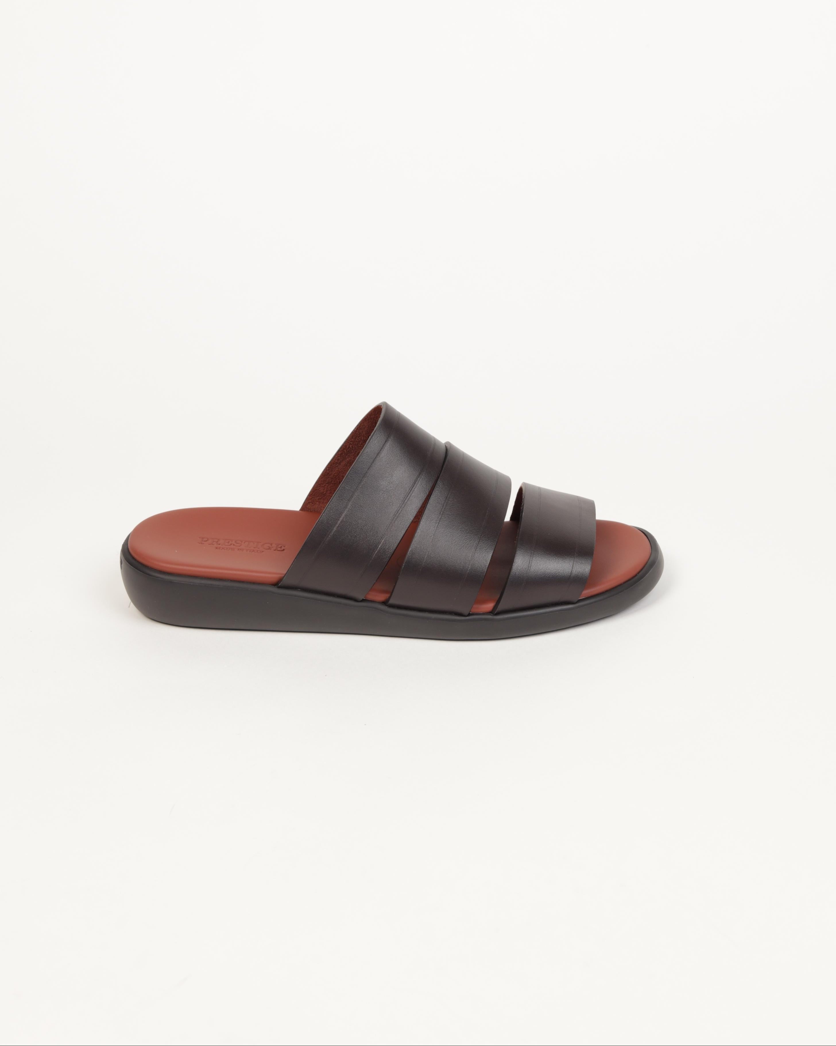 Men extra light soft sandals UAE