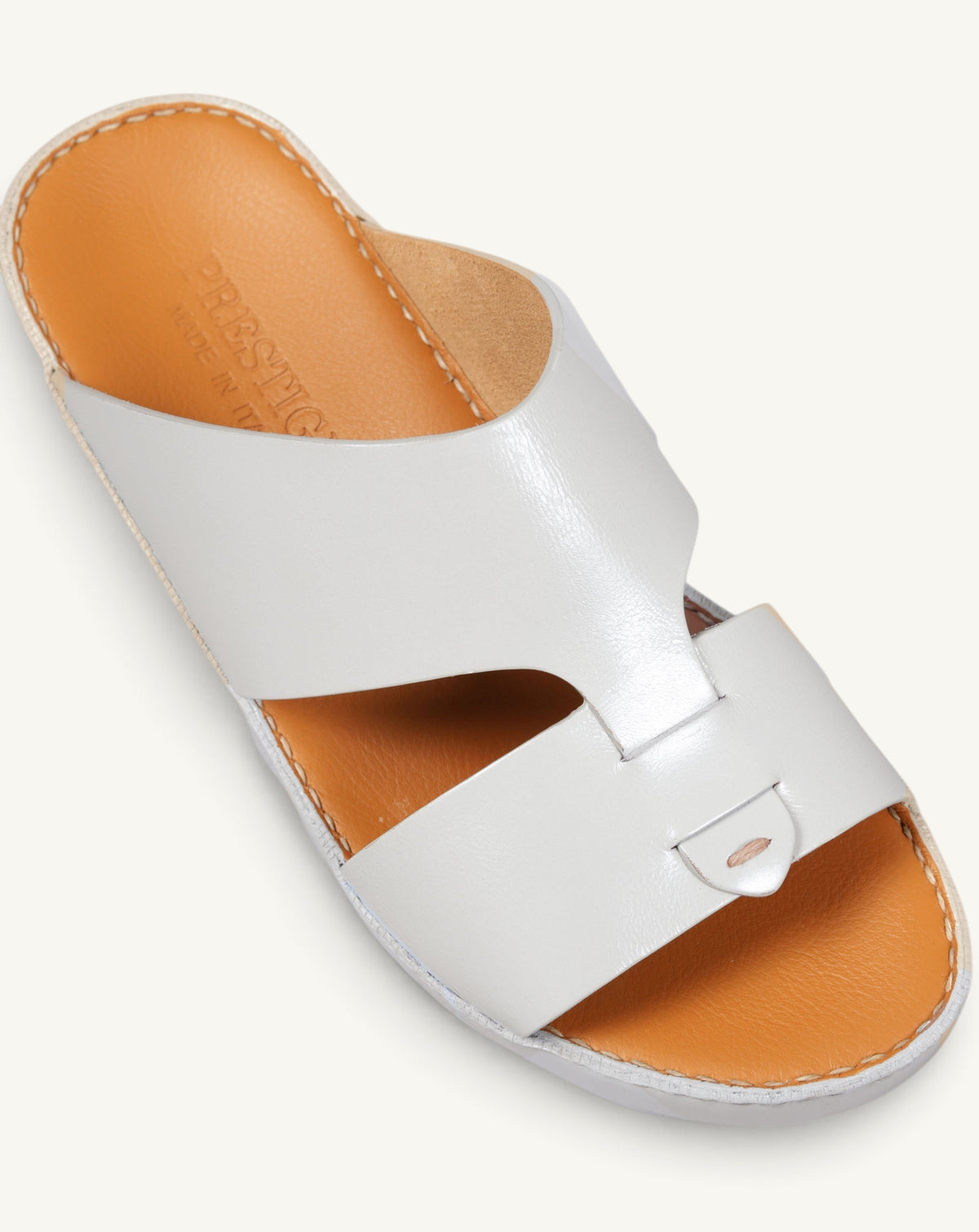 P4167 Heritage NC Light Grey
