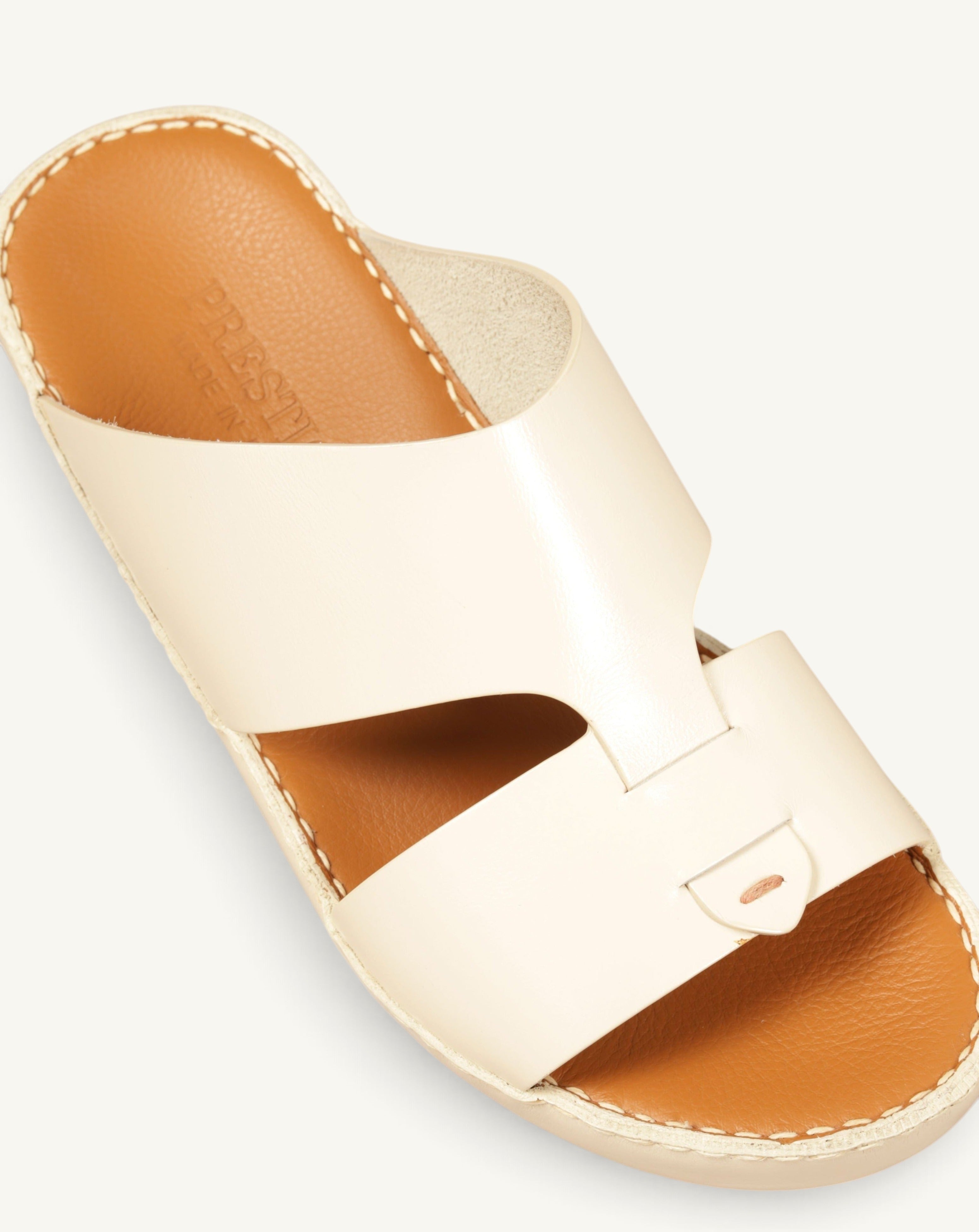 P4167 Heritage NC Off White