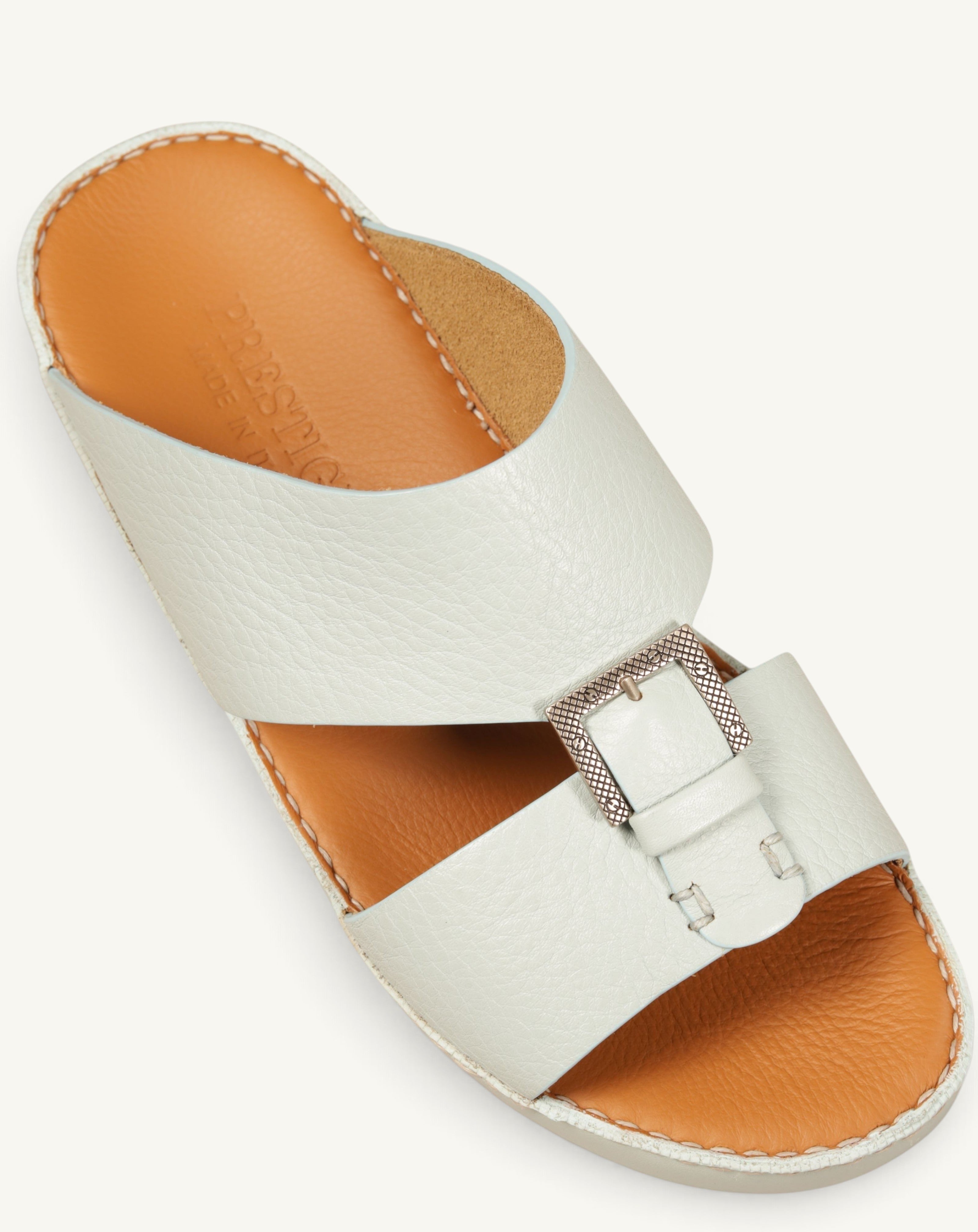 Trotter Model 189 Light Blue