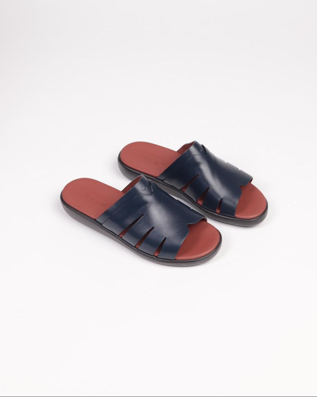 Men extra light soft sandals UAE