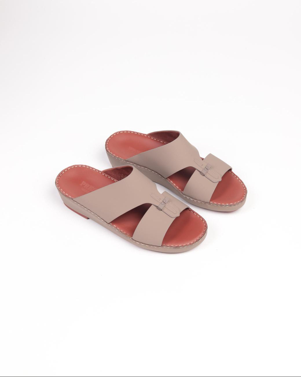 Premium men's sandals in the UAE, crafted from genuine Italian and natural leather.