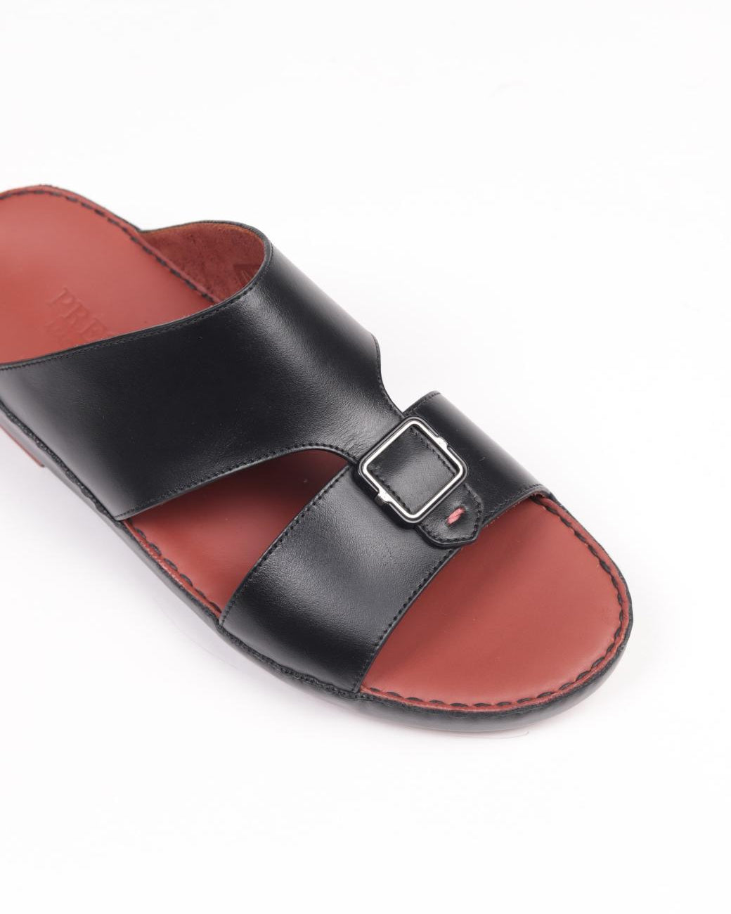 Premium men's sandals in the UAE, crafted from genuine Italian and natural leather.