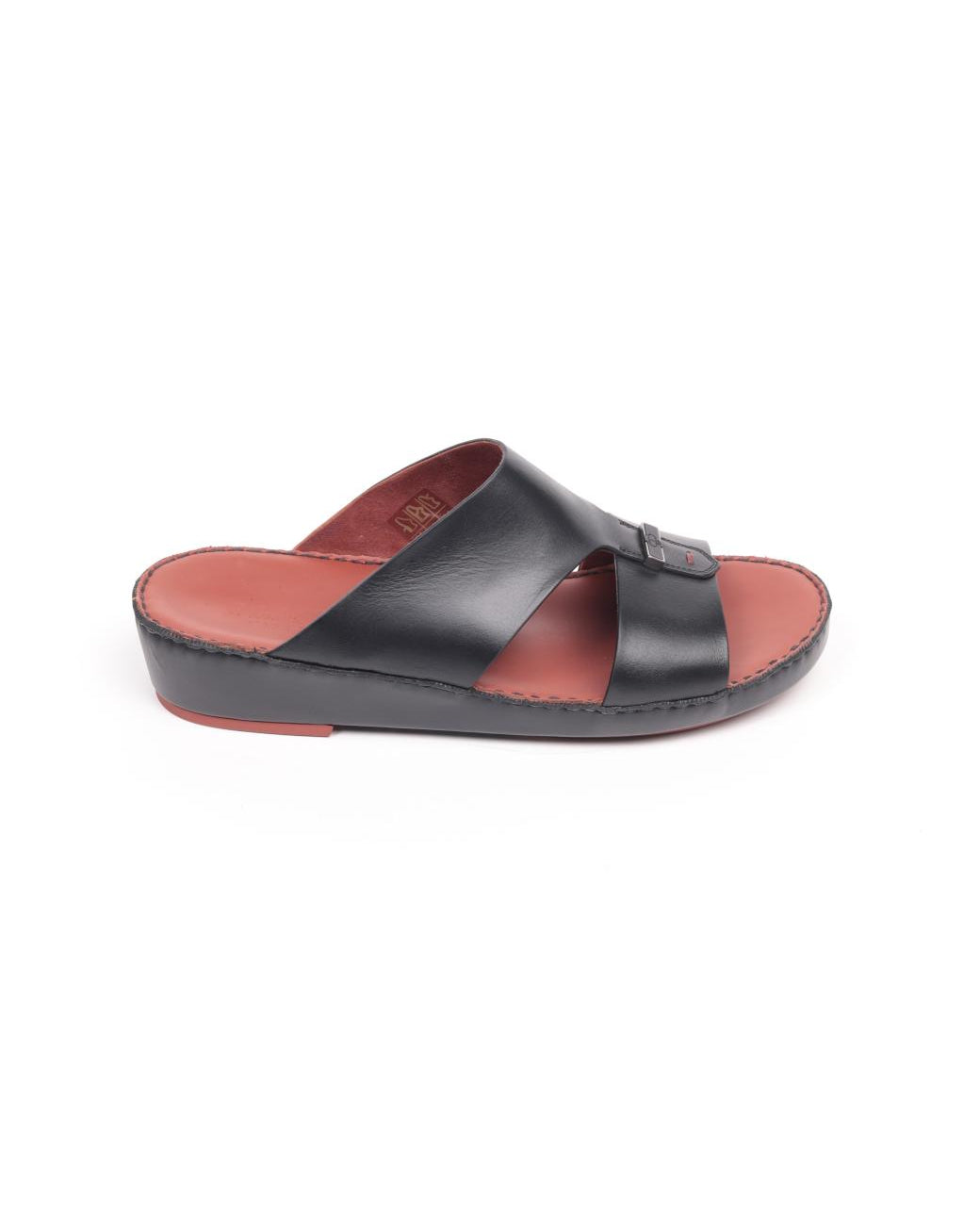 Premium men's sandals in the UAE, crafted from genuine Italian and natural leather.