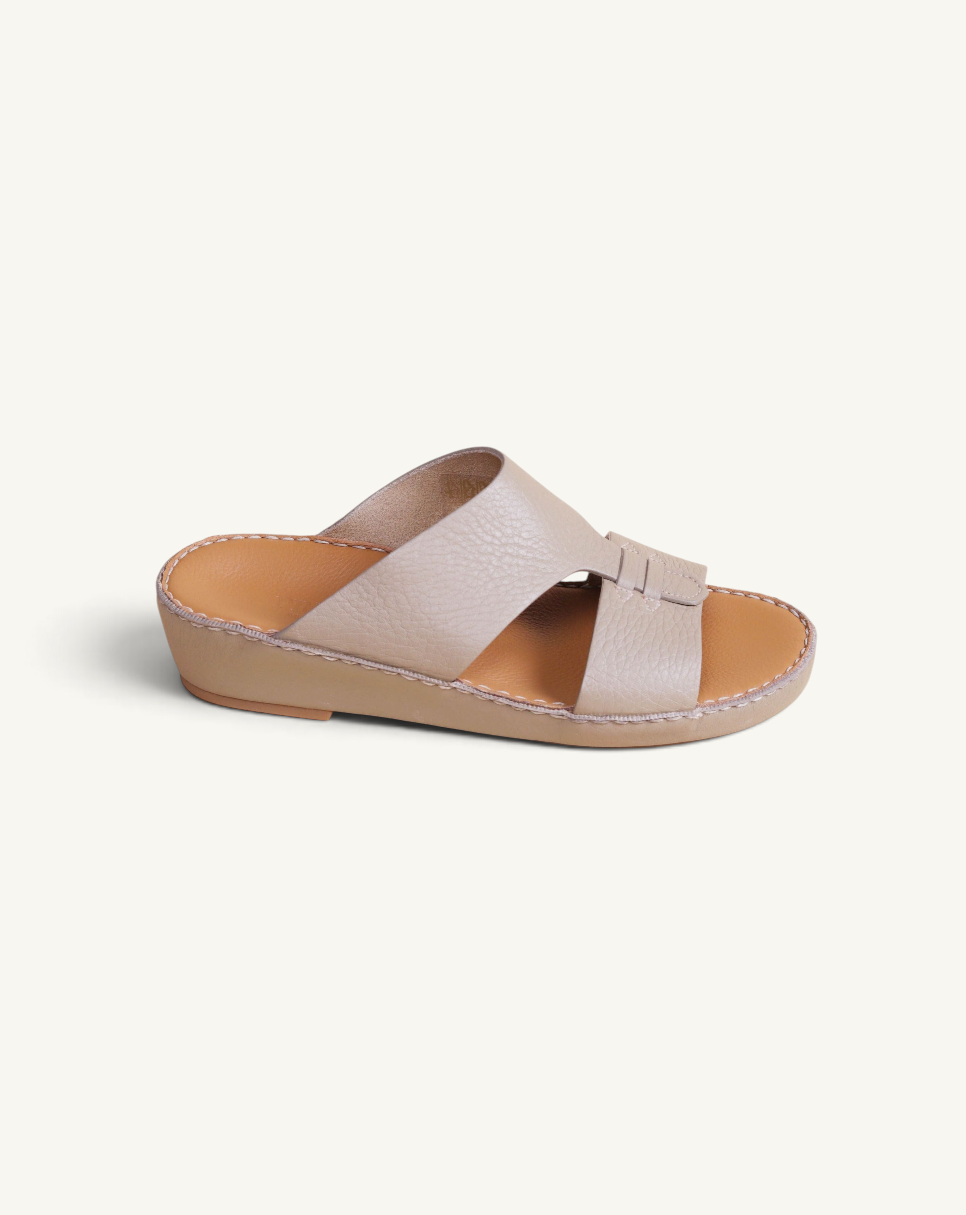 Prestige P3306 Elegance Trotter Sharon beige leather slide sandal with a comfortable low wedge heel