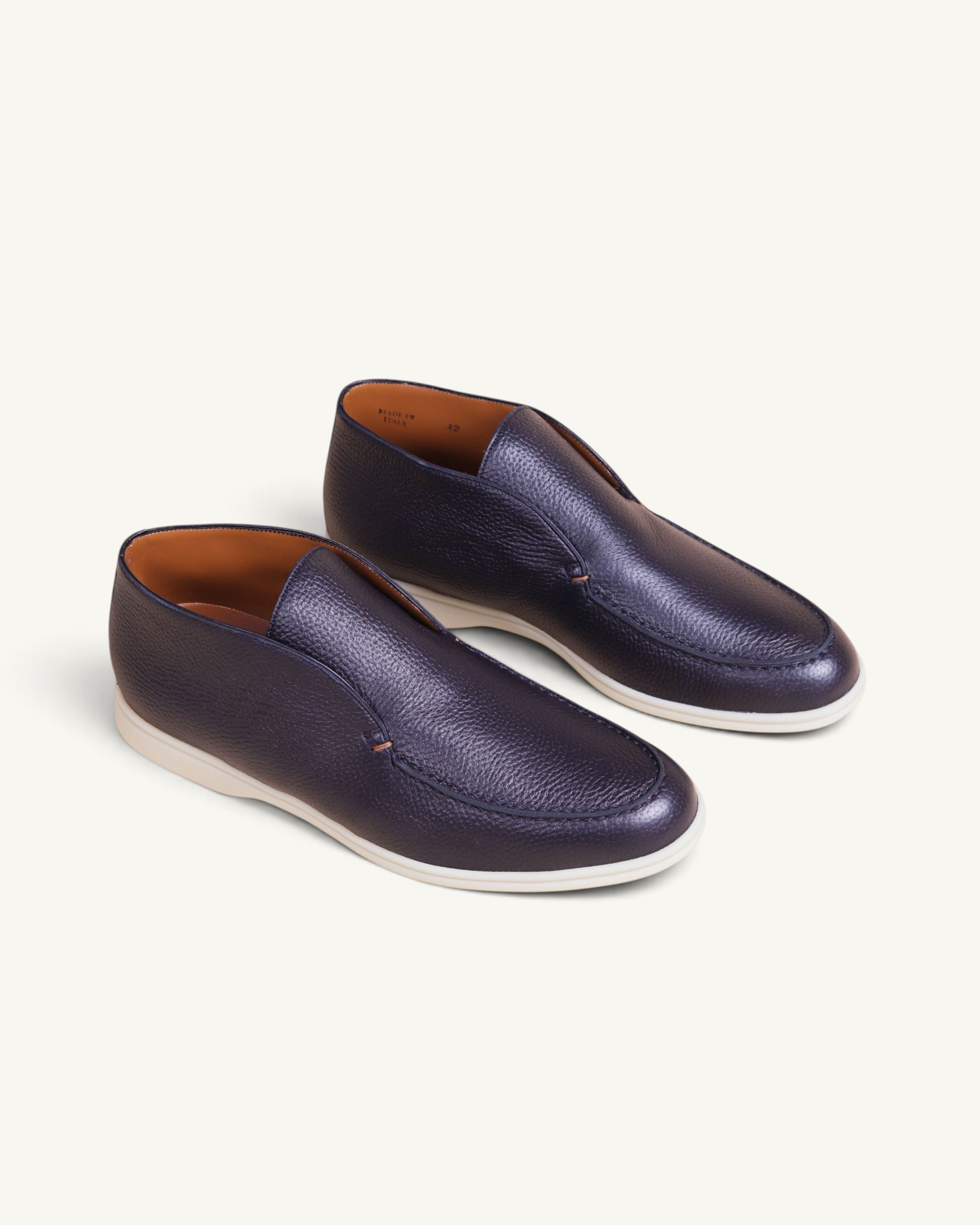 Prestige PDL092C ankle boots in blue deer leather with a slip-on design and white rubber sole