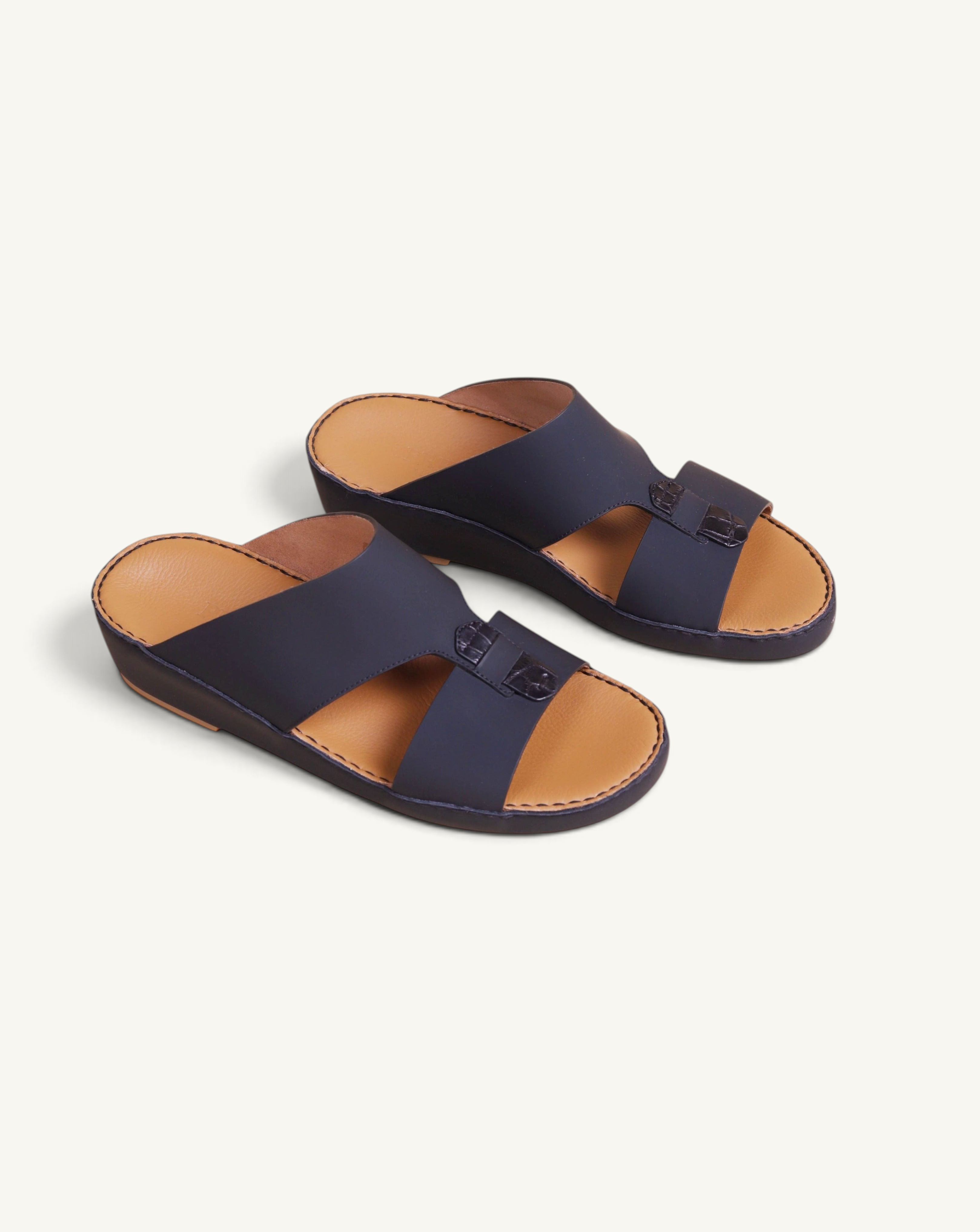 Prestige P3311 Centurion sandals in matte black with crocodile-textured leather accents and tan insoles