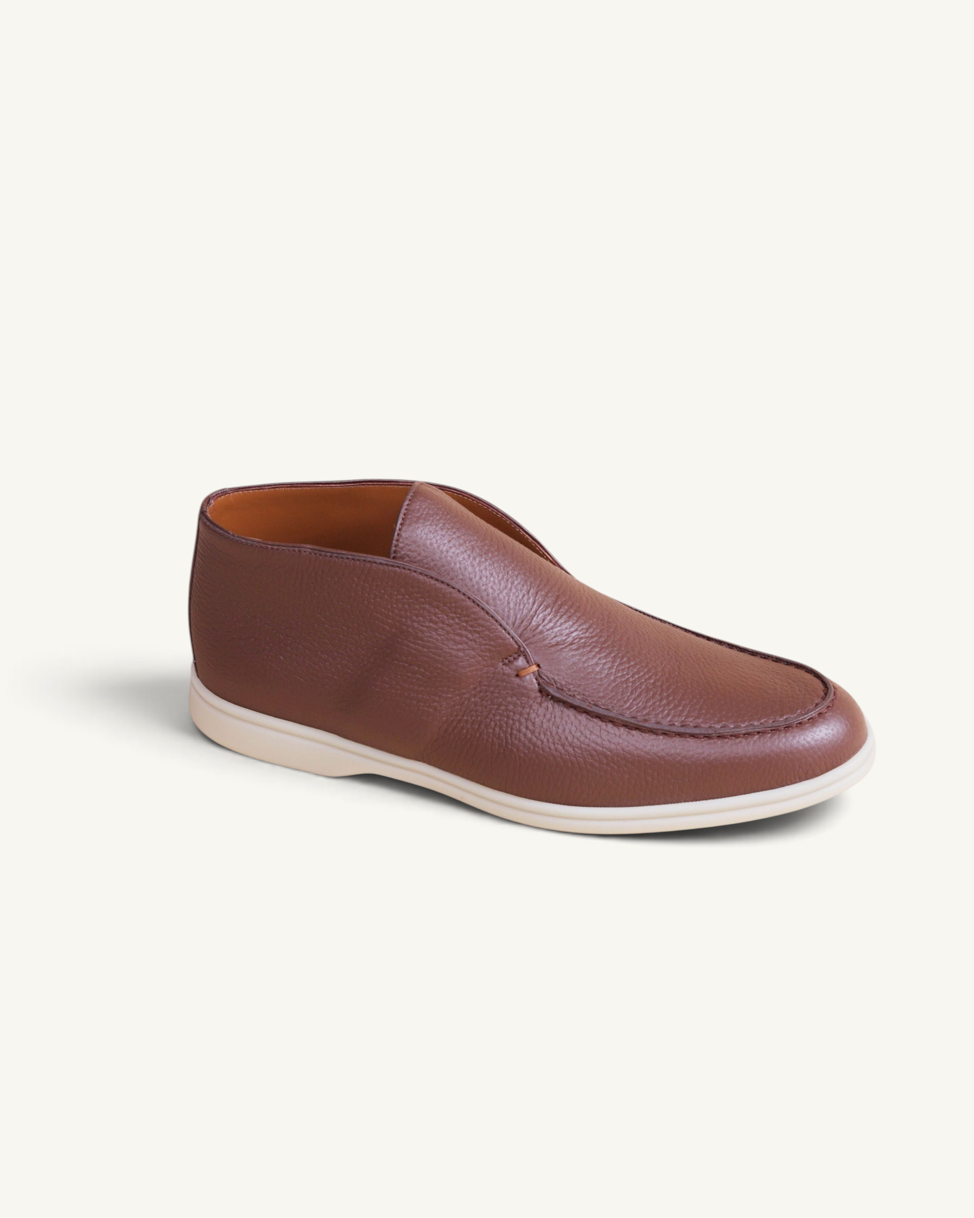 Prestige PDL092C ankle boot in dark brown deer leather with a slip-on design and white rubber sole.