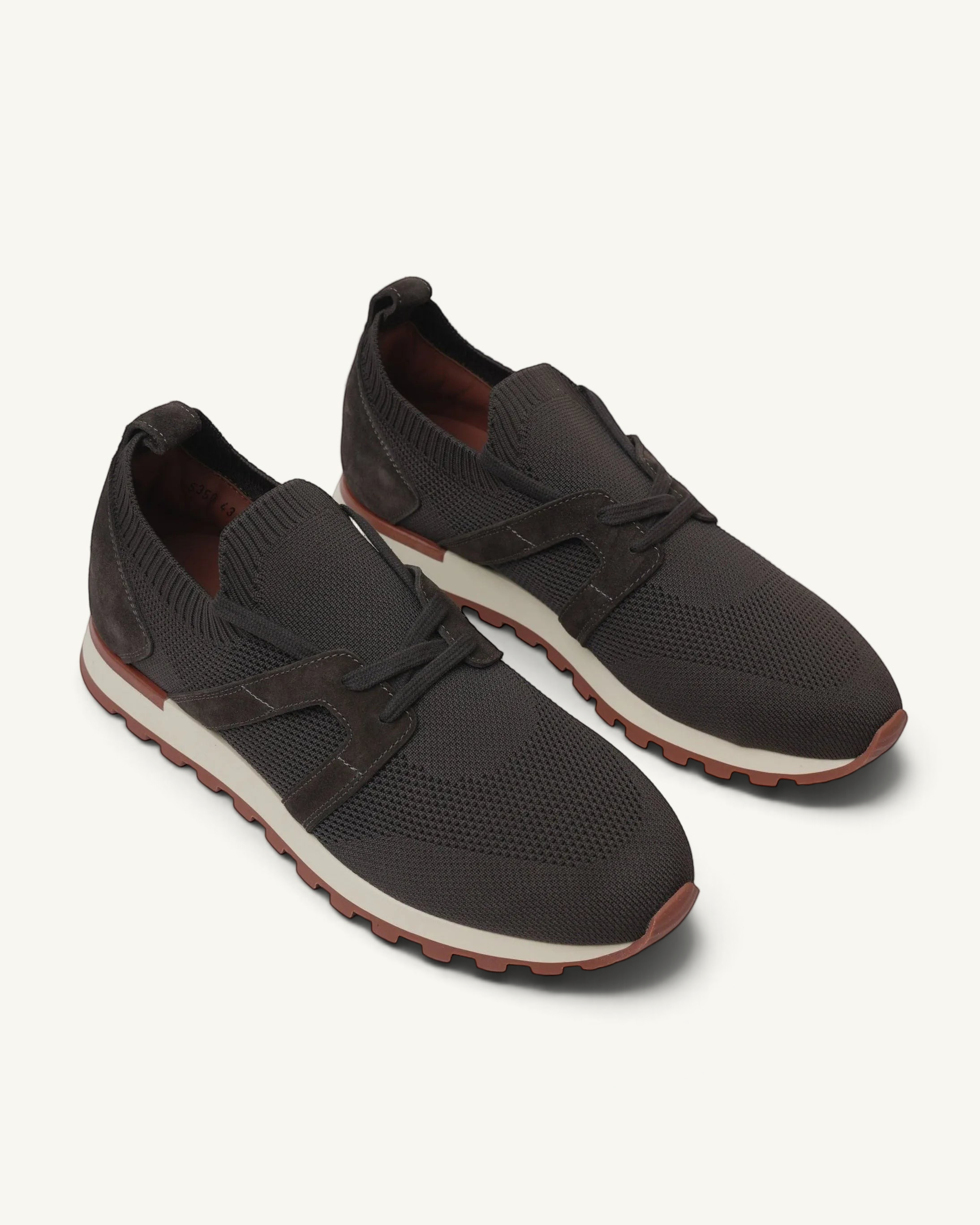 Prestige PS-U5350 Flexy Lux dark brown knit sneakers with suede overlays and a comfortable white and brown sole.