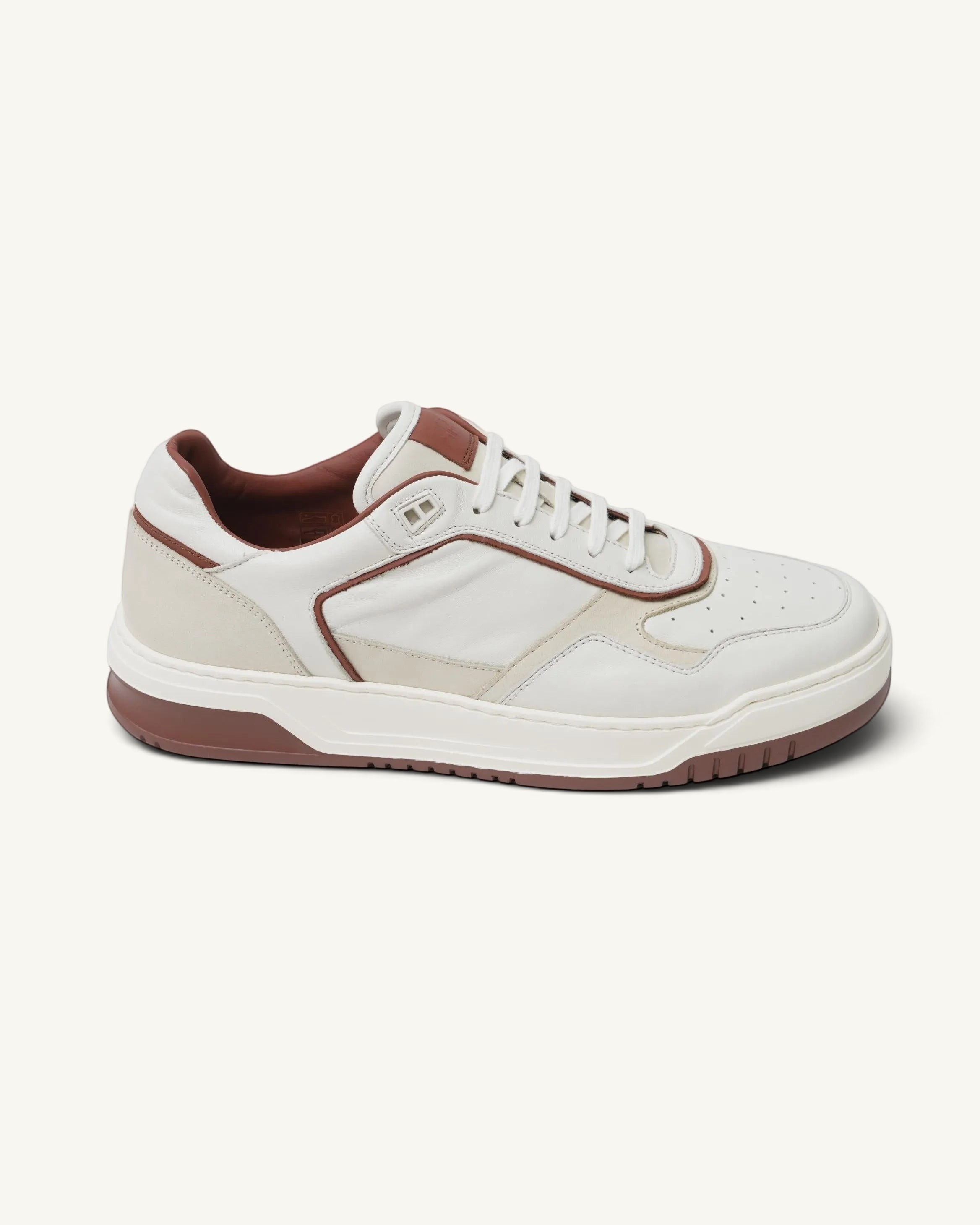 Prestige Glory Walk men's sneakers in cream nappa and nabuk leather with brown trim and a durable rubber sole.