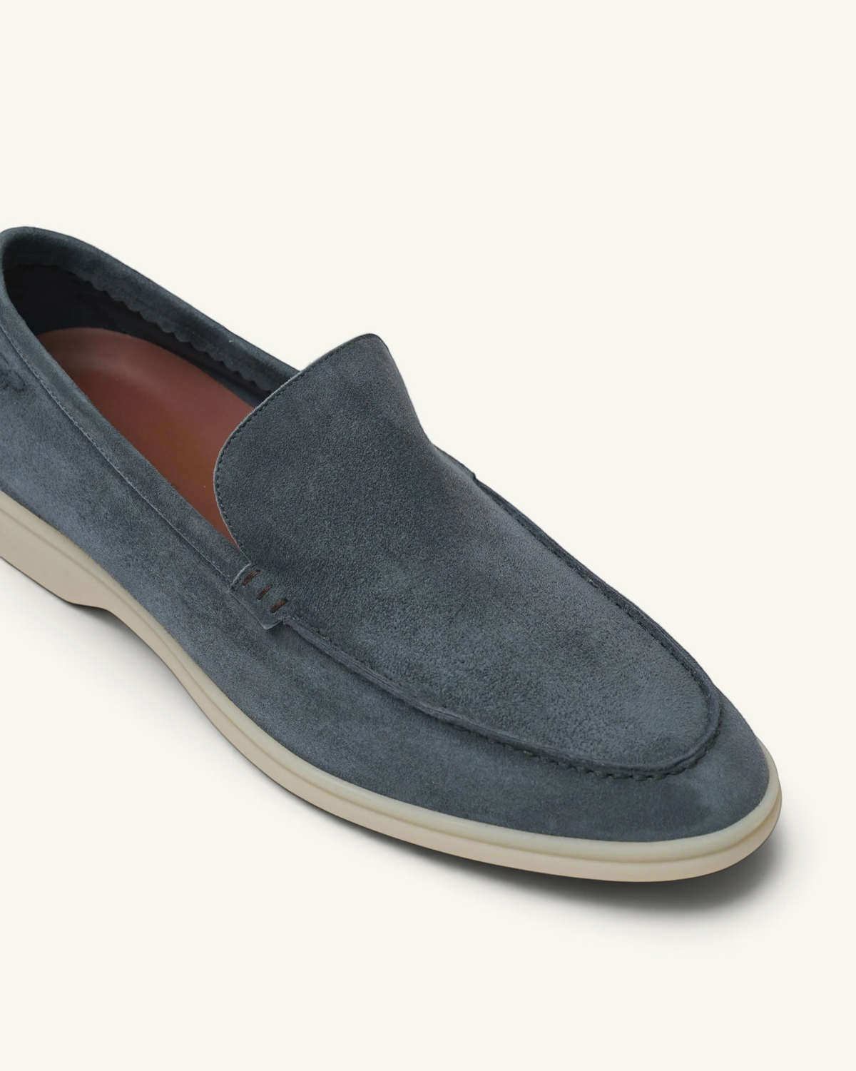 Prestige PSM092S loafer in grey suede with a comfortable light-colored rubber sole