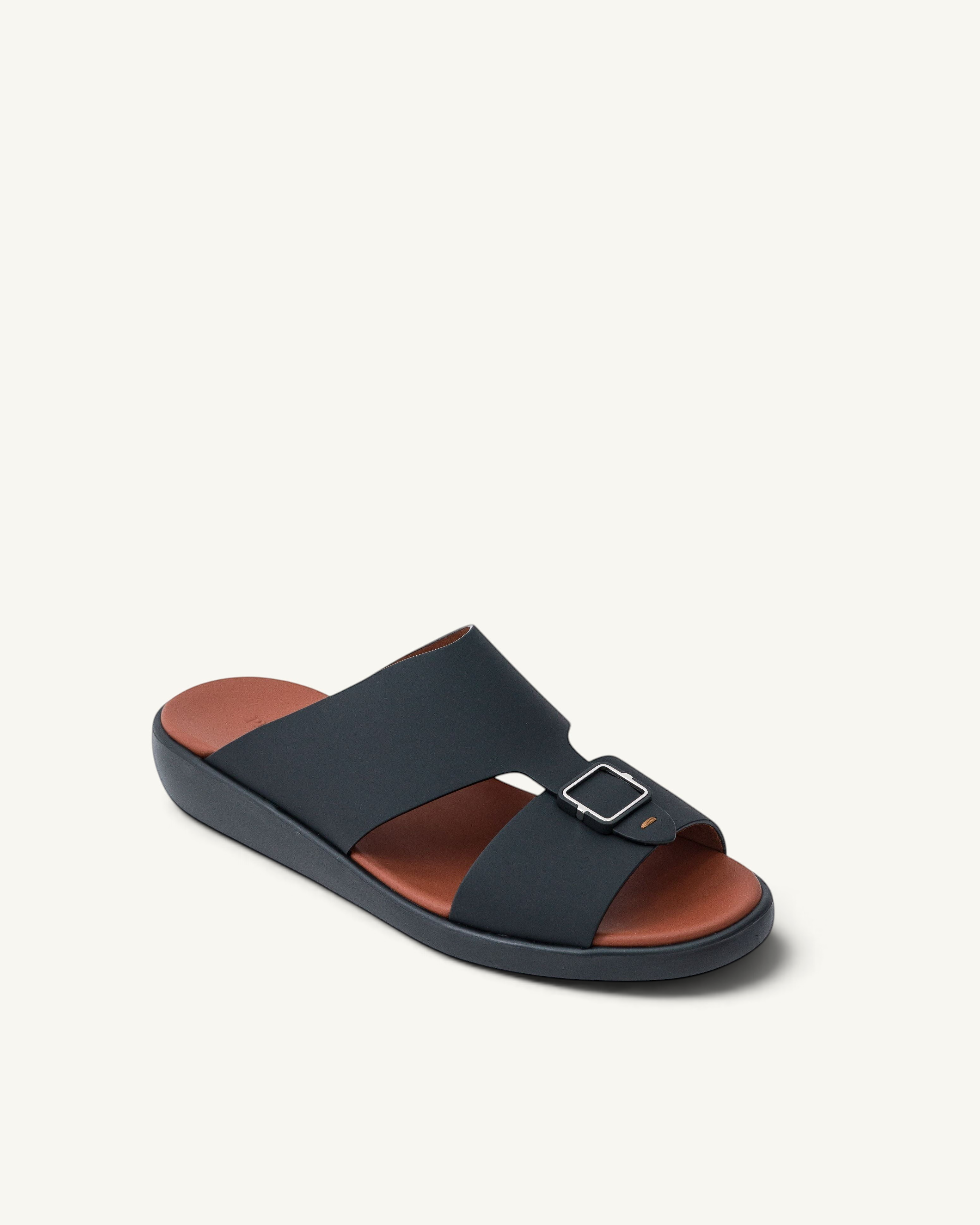 Prestige Lord Gommato black men's extra light slide sandals with a silver buckle and brown footbed