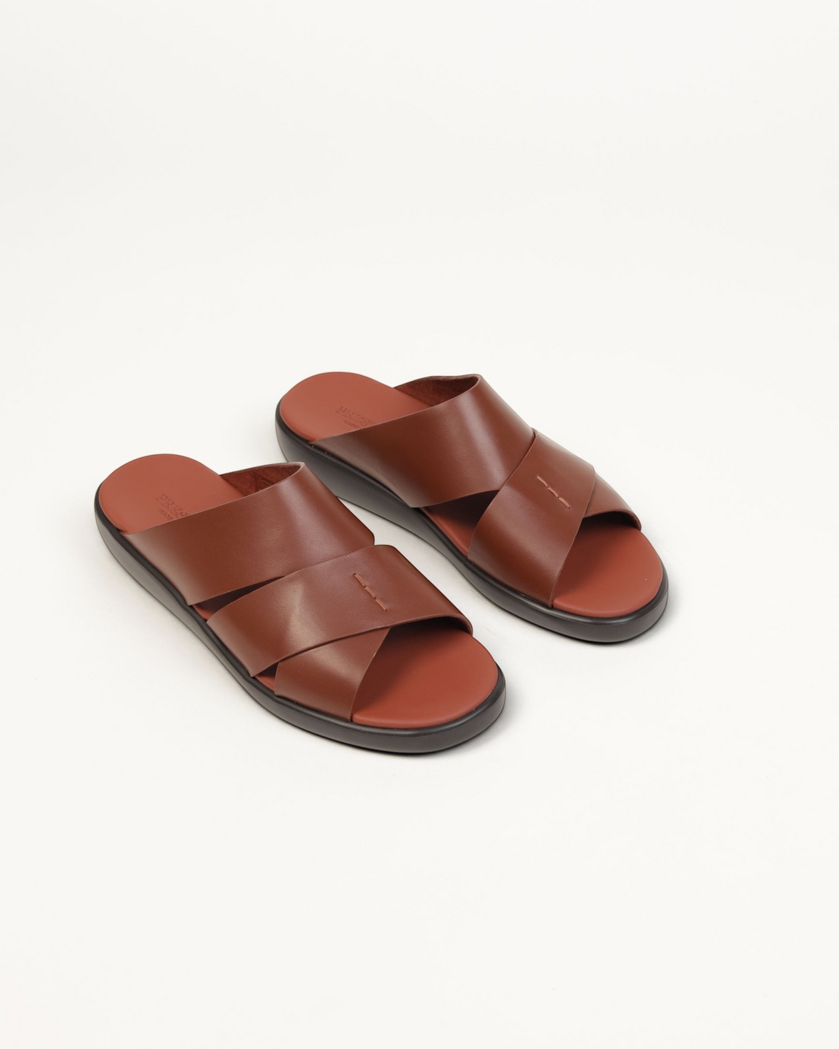 Prestige men's extra light sandals in soft nappa leather, featuring a cross-strap design in a rich mattone brown.